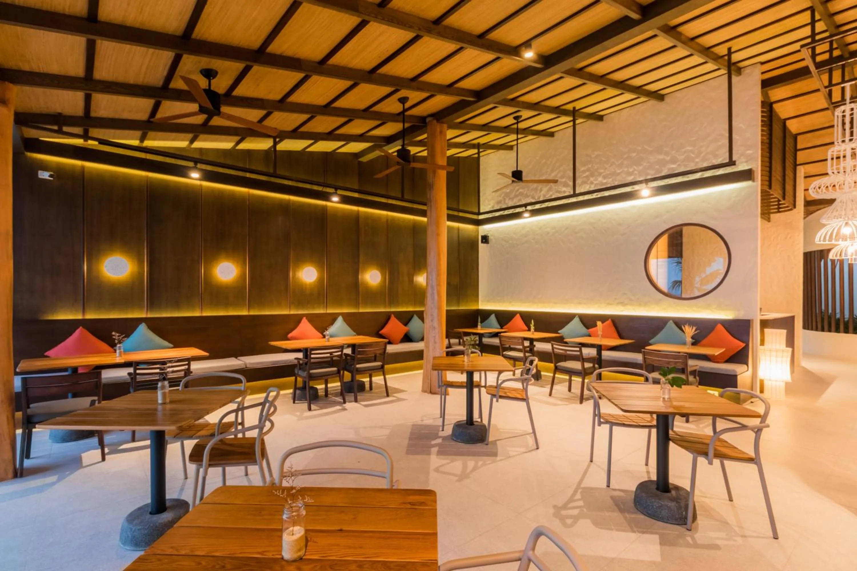 Restaurant/places to eat in The Flow Samui Beach Resort