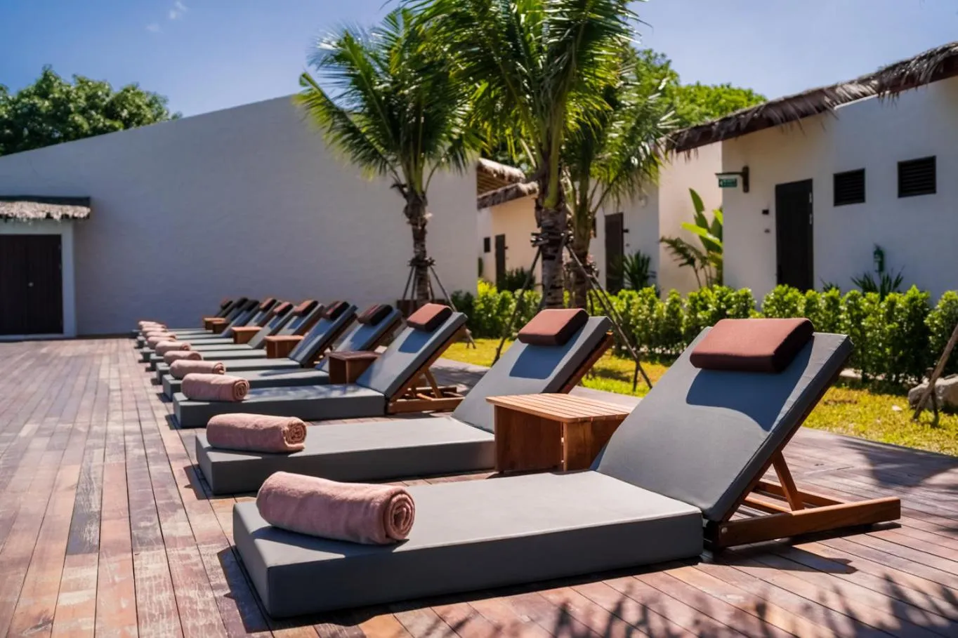 Day in The Flow Samui Beach Resort