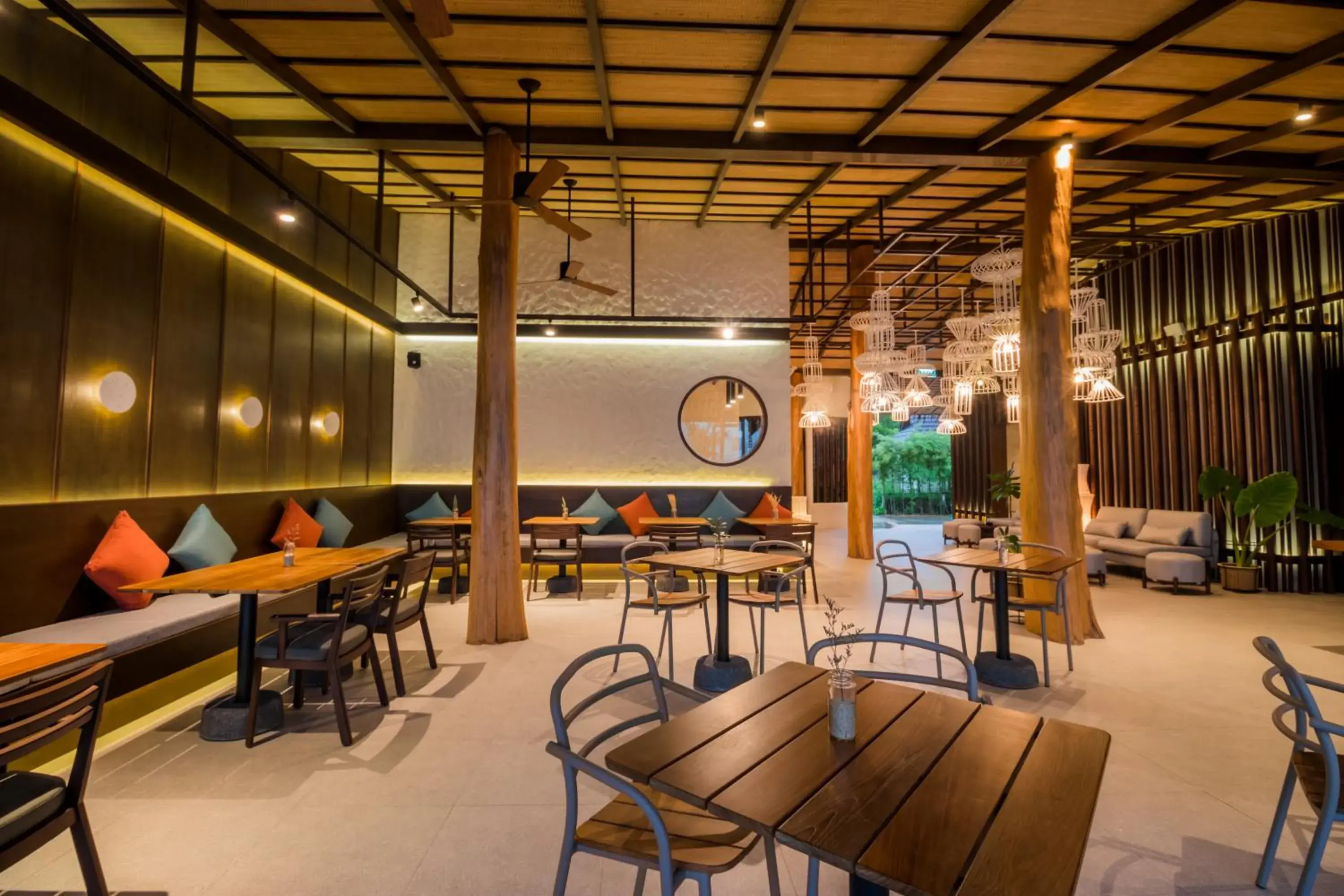 Restaurant/places to eat in The Flow Samui Beach Resort Restaurant/places to eat in The Flow Samui Beach Resort