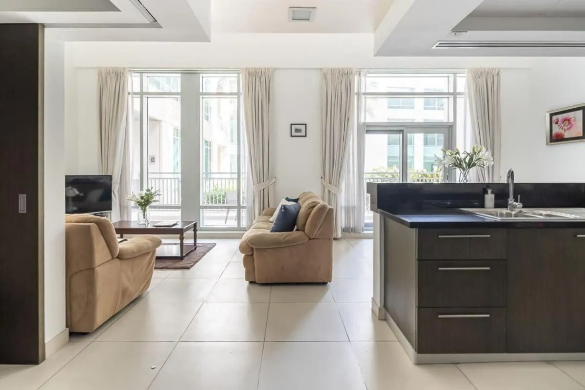 Frank Porter - The Lofts