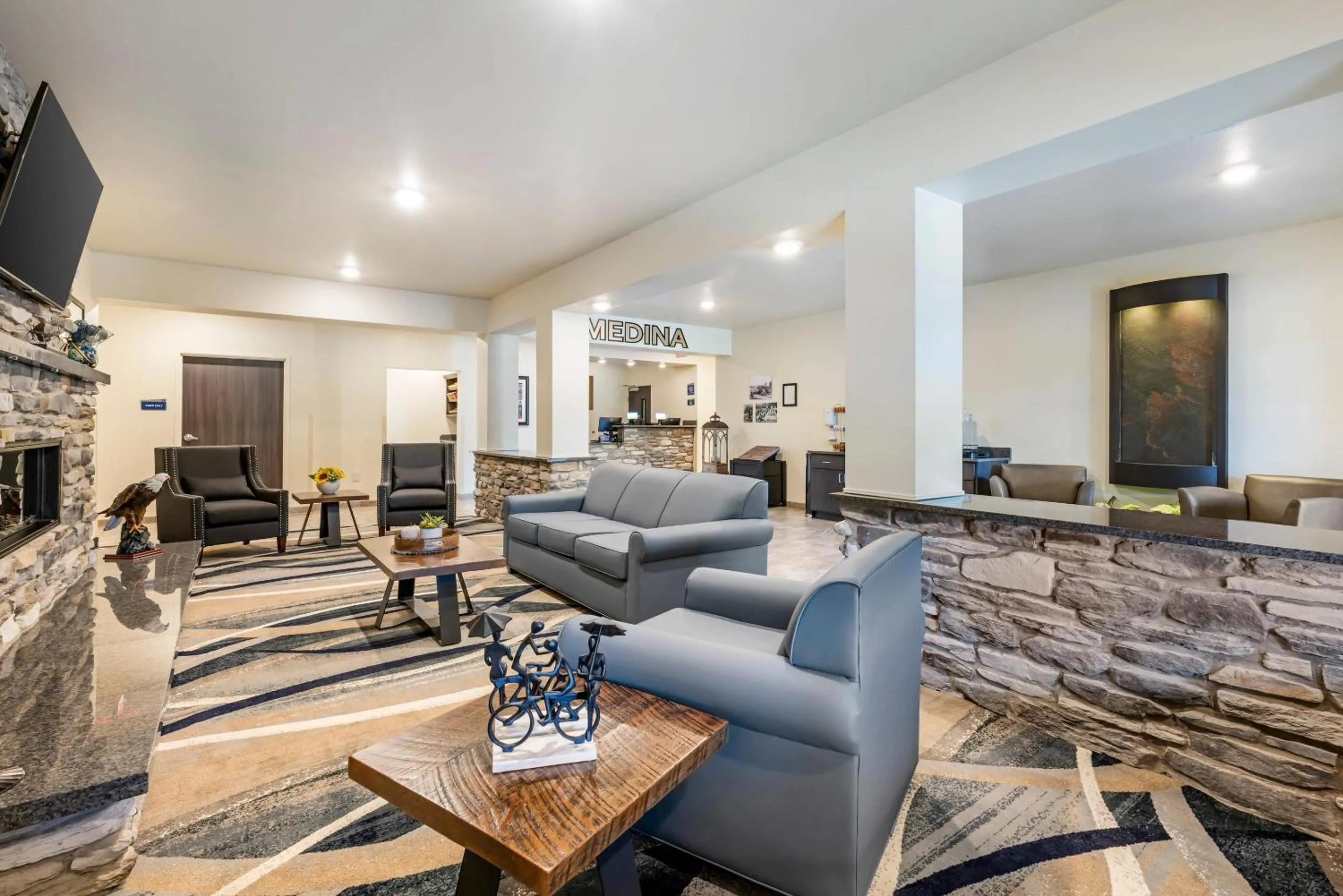 Lobby or reception in Comfort Inn & Suites Medina