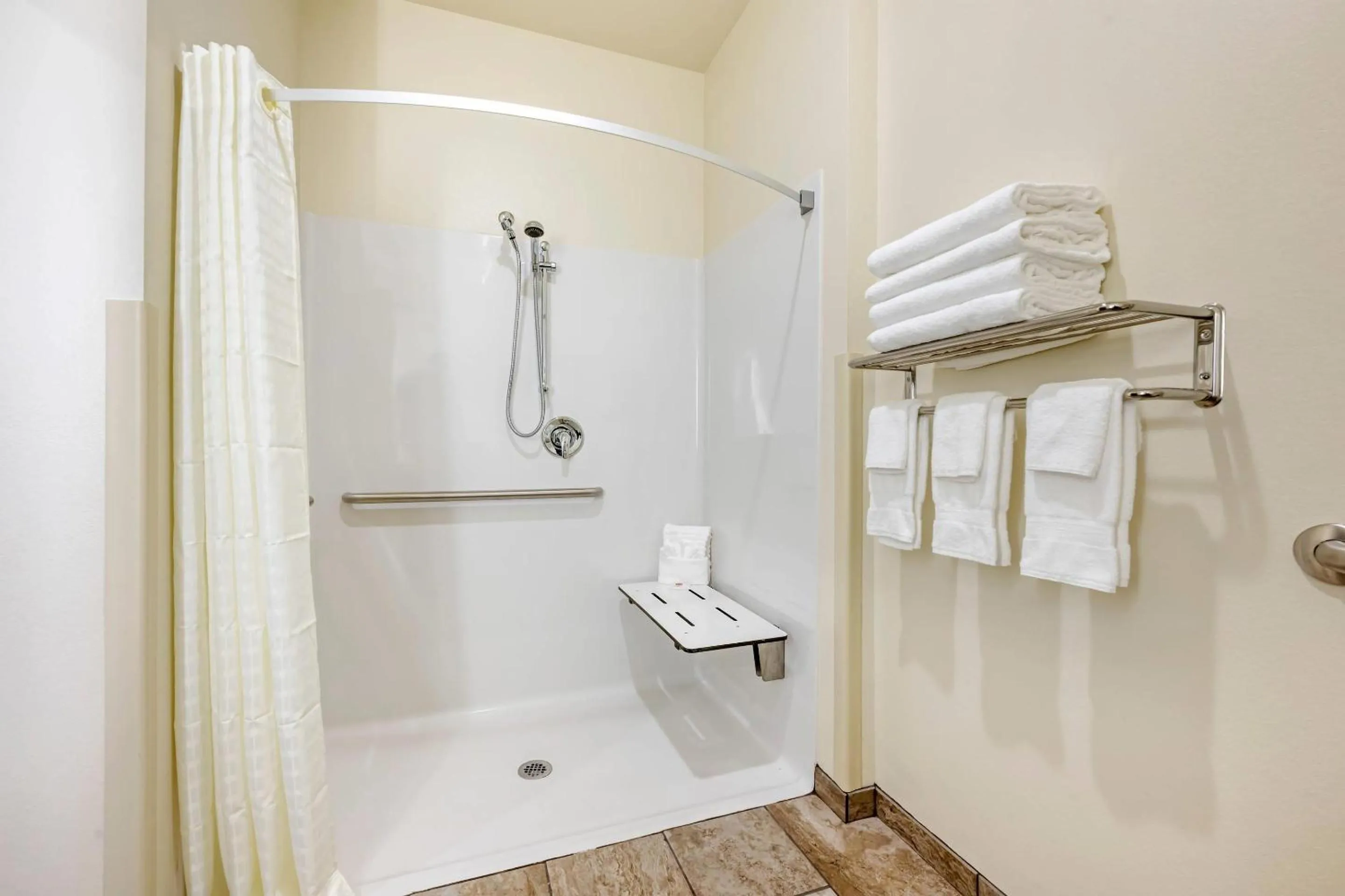 Bedroom in Comfort Inn & Suites Medina