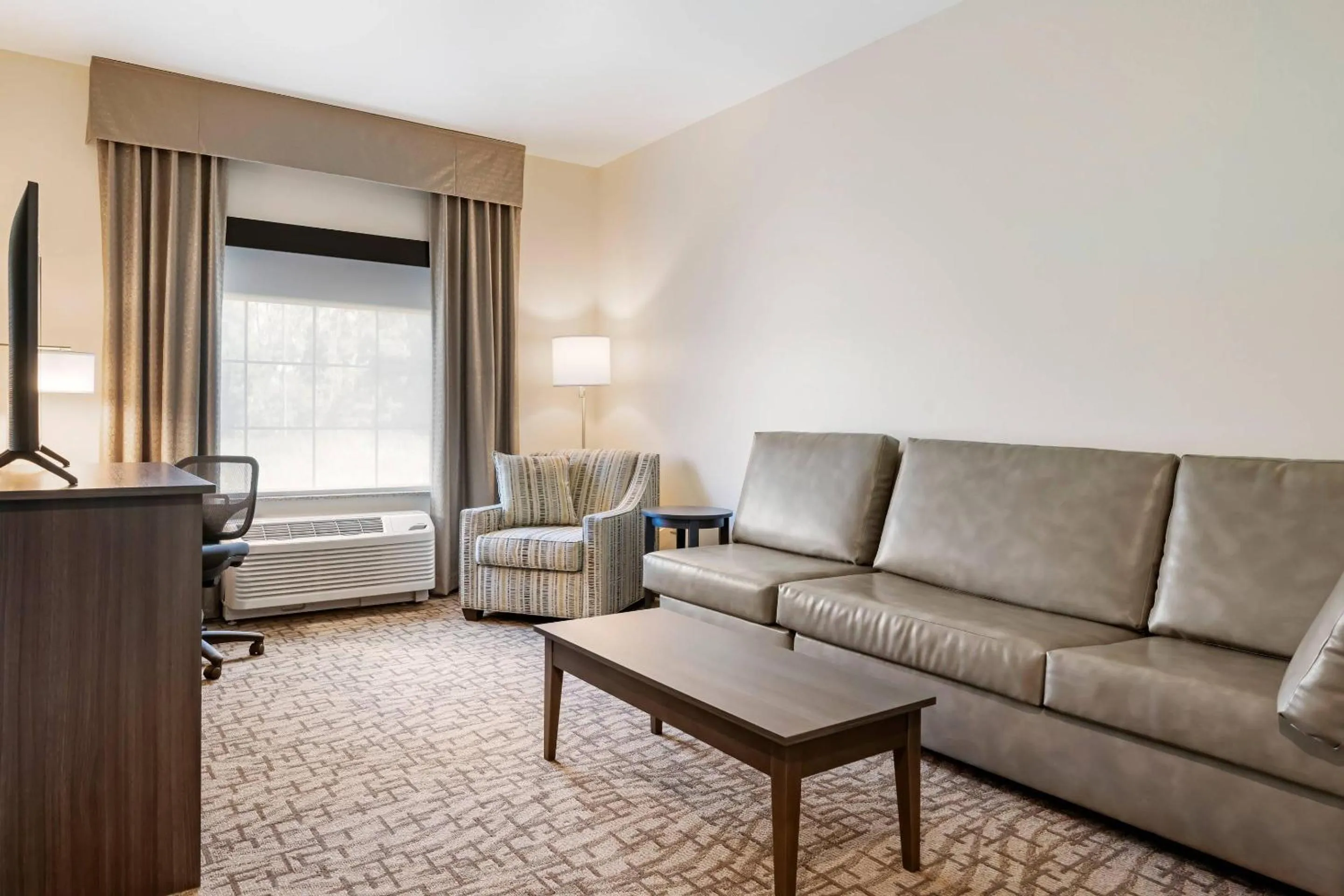 Bedroom in Comfort Inn & Suites Medina