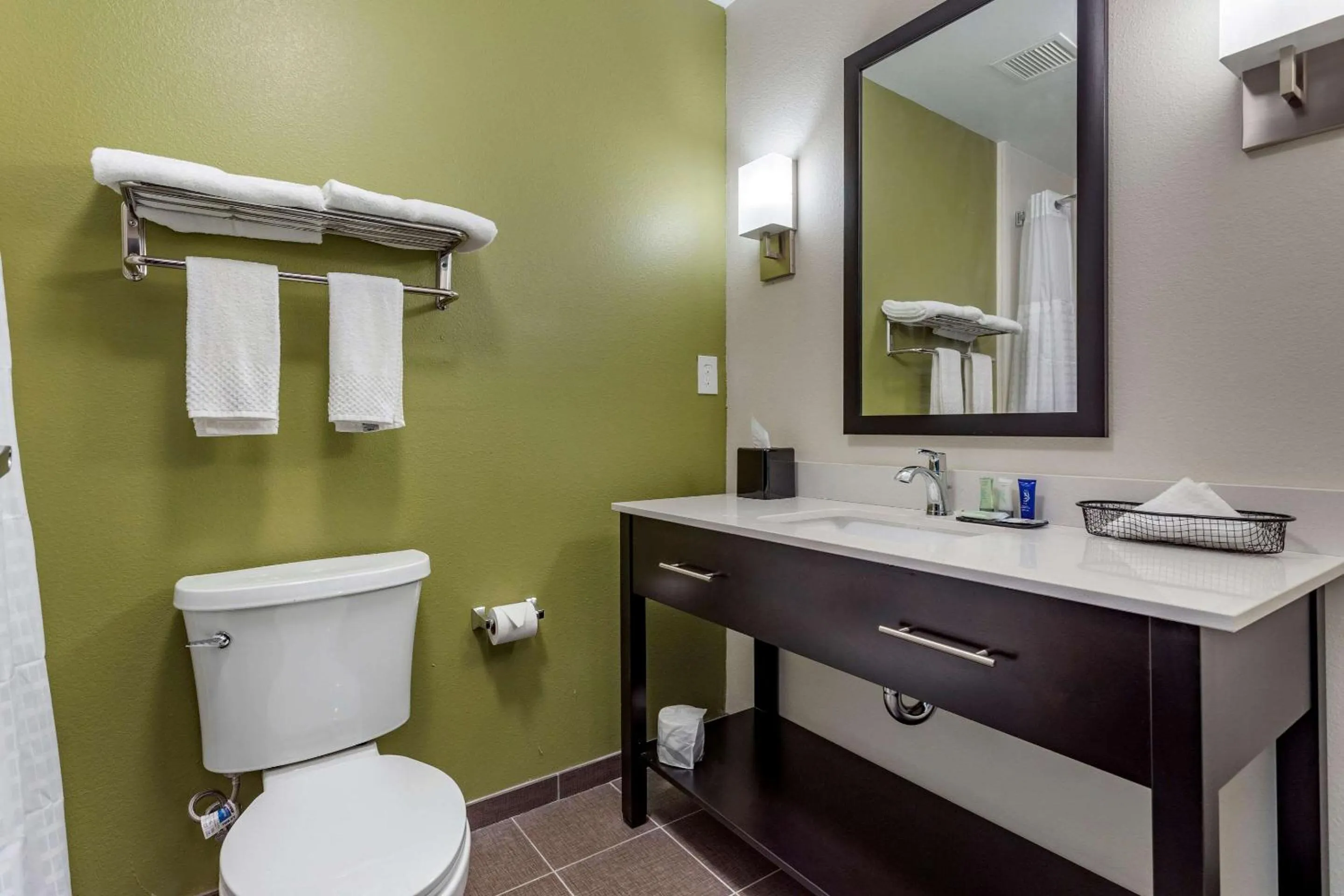 Bedroom in Sleep Inn & Suites Crosby