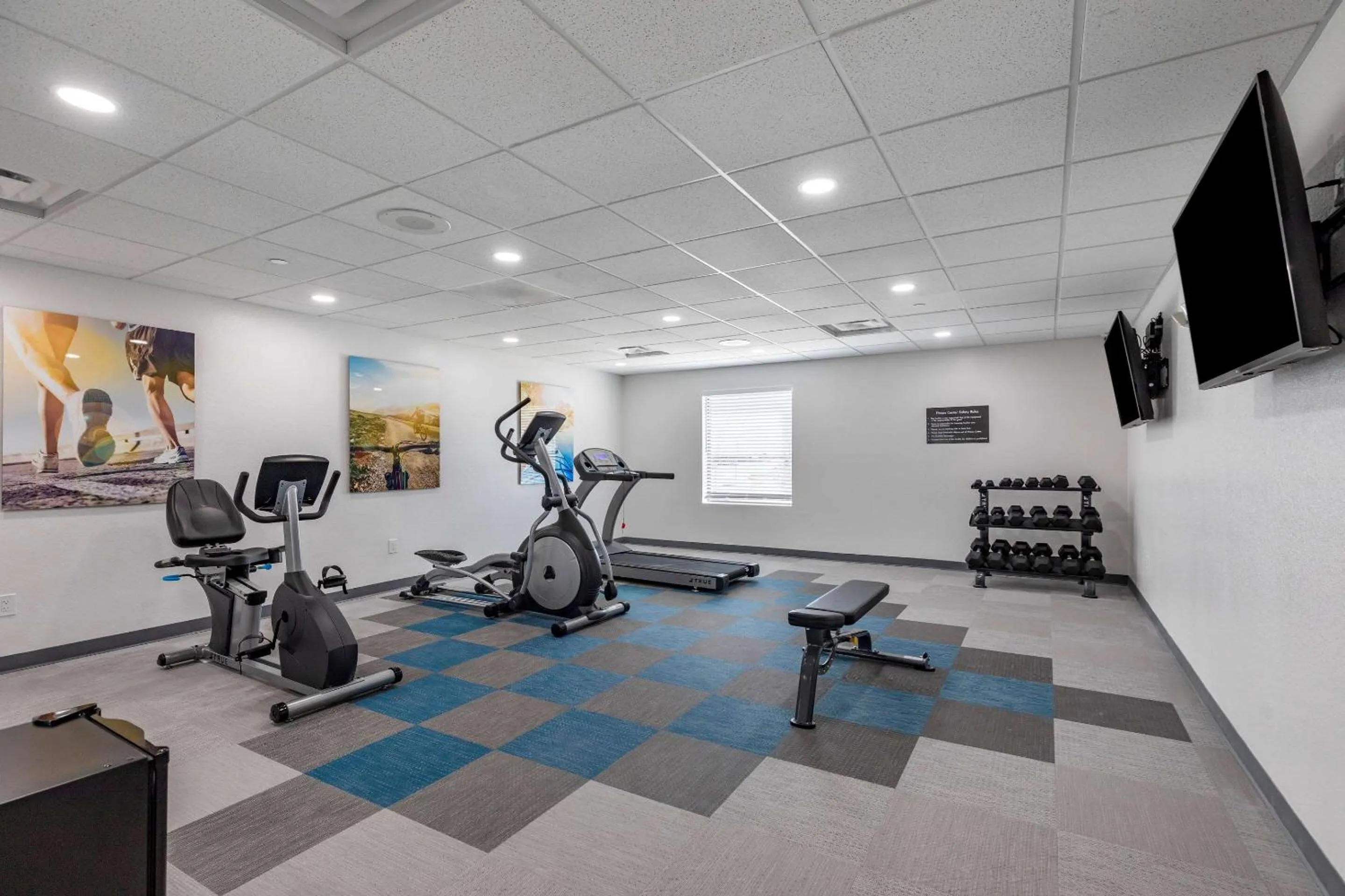 Fitness centre/facilities in Comfort Inn & Suites Bennett
