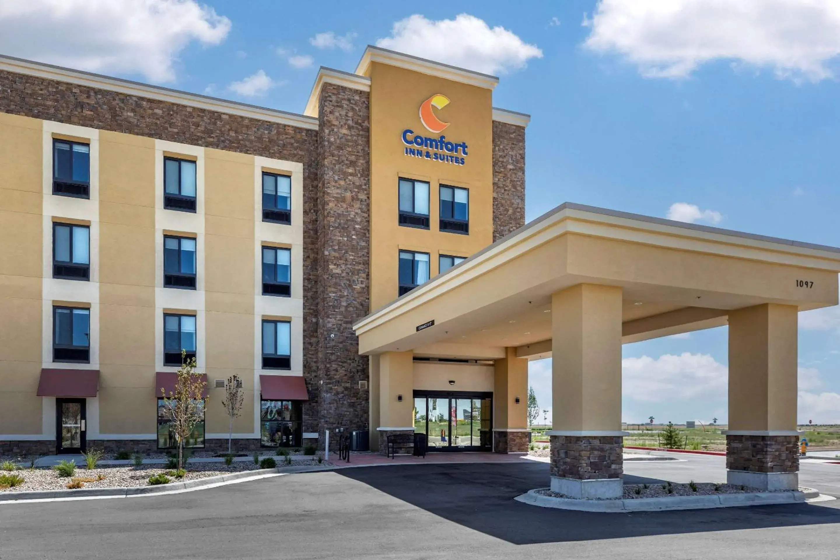 Property building in Comfort Inn & Suites Bennett Property building in Comfort Inn & Suites Bennett