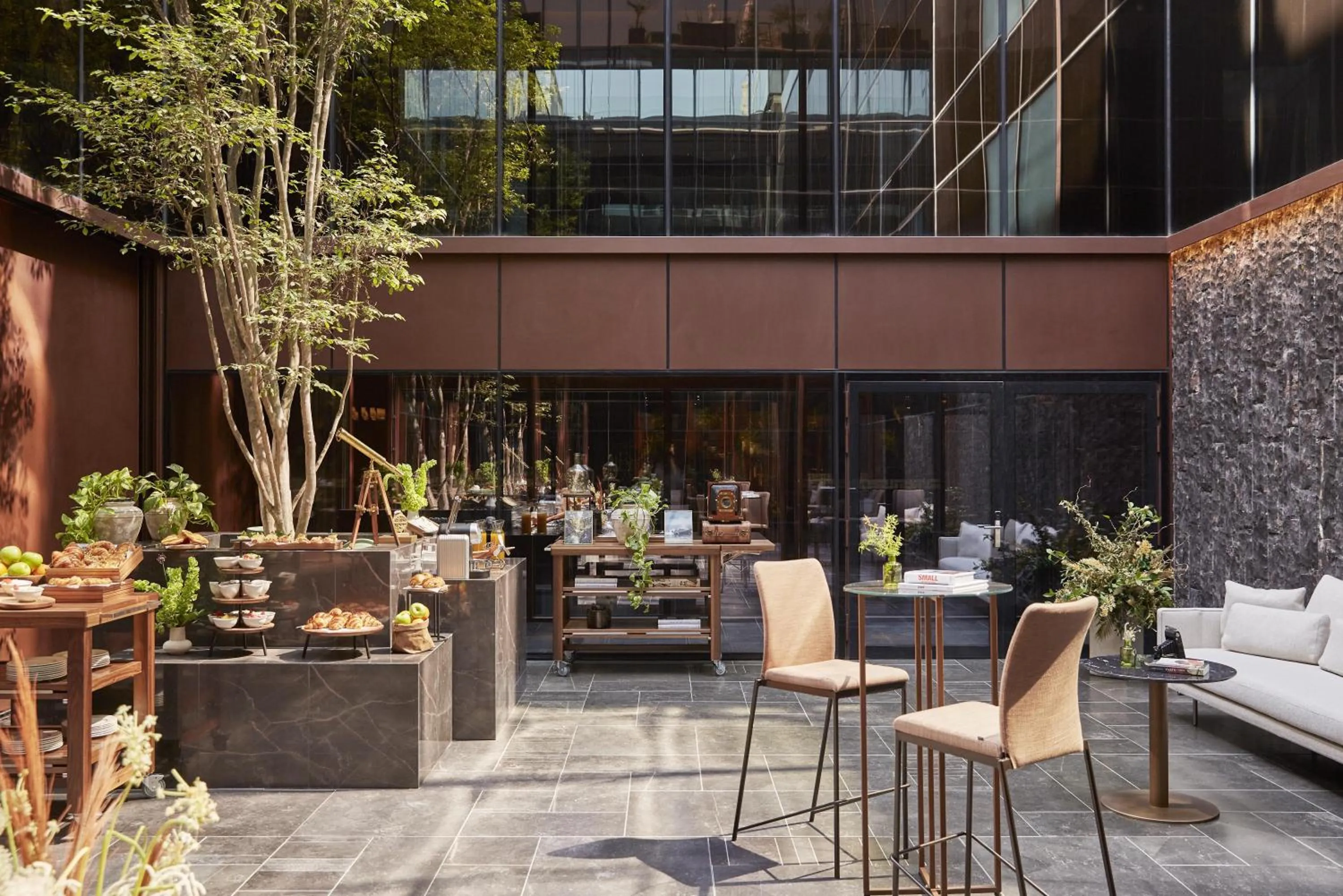 Meeting/conference room in Thompson Madrid, by Hyatt