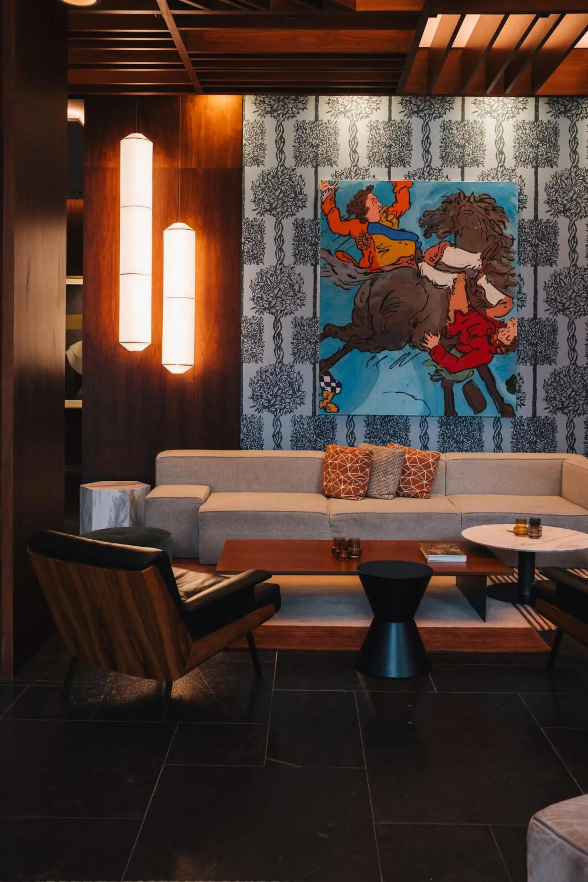 Lounge or bar in Thompson Madrid, by Hyatt Lounge or bar in Thompson Madrid, by Hyatt