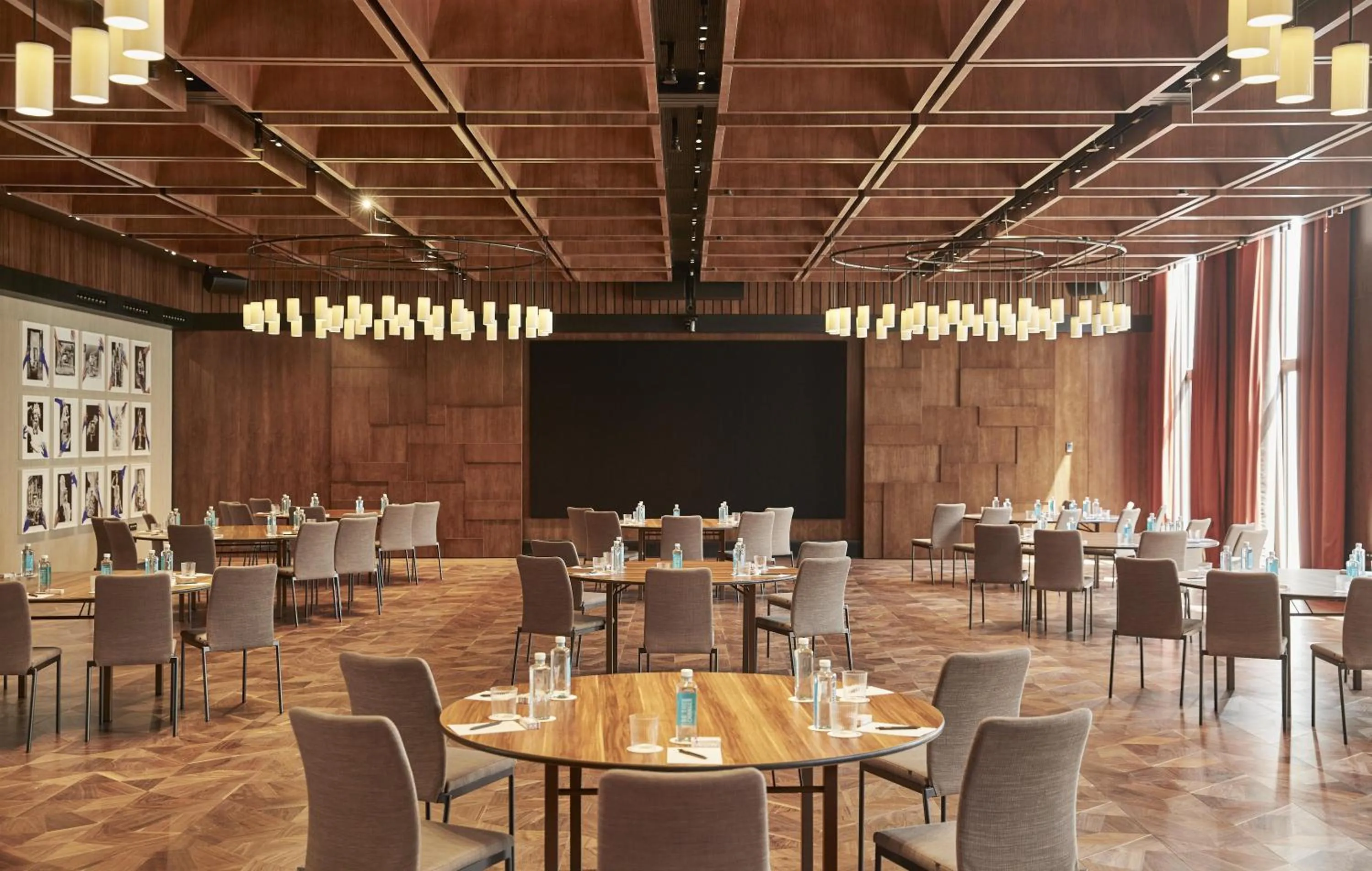 Meeting/conference room in Thompson Madrid, by Hyatt