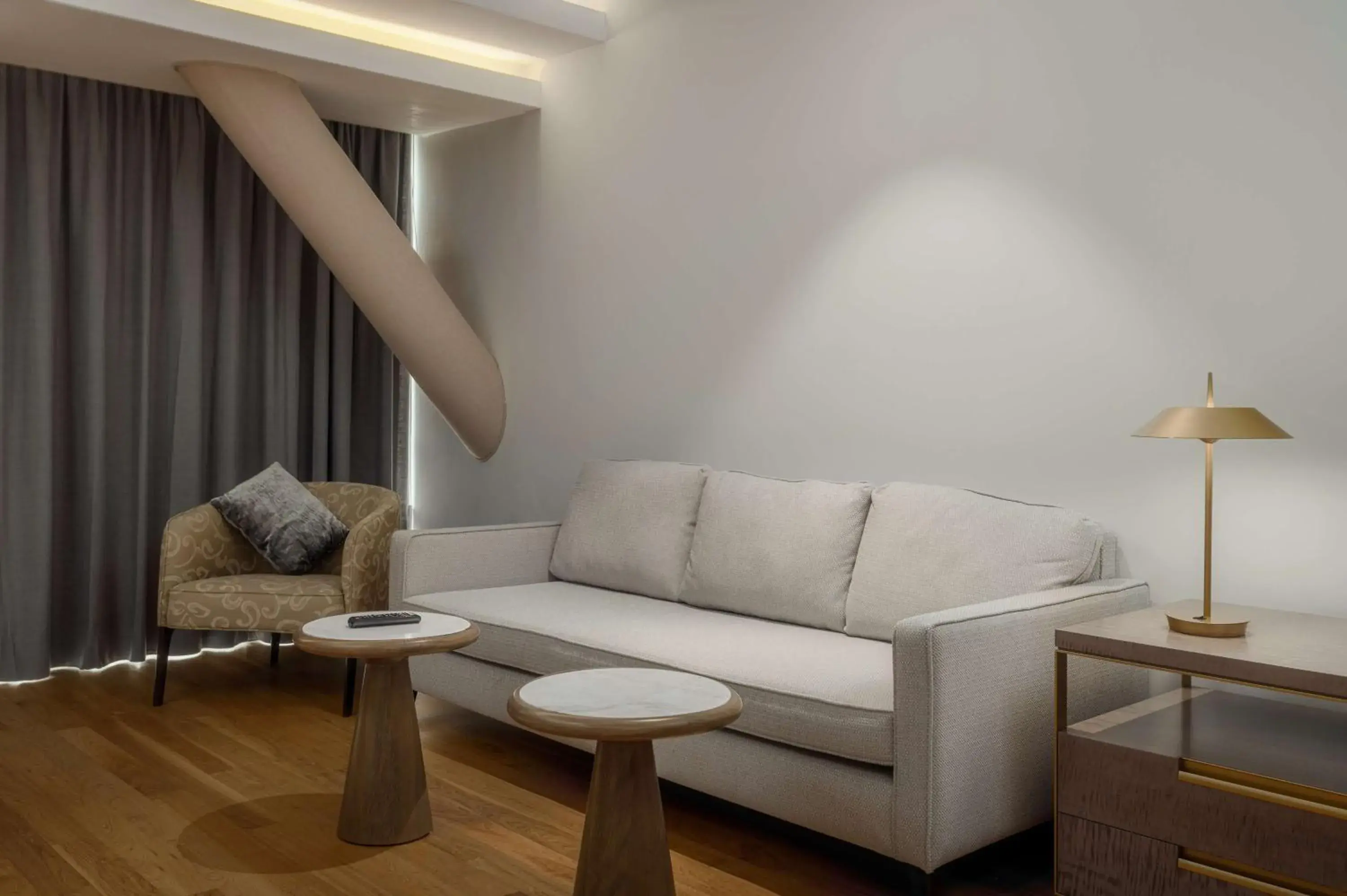 Photo of the whole room in Radisson Hotel & Residences Erbil Photo of the whole room in Radisson Hotel & Residences Erbil