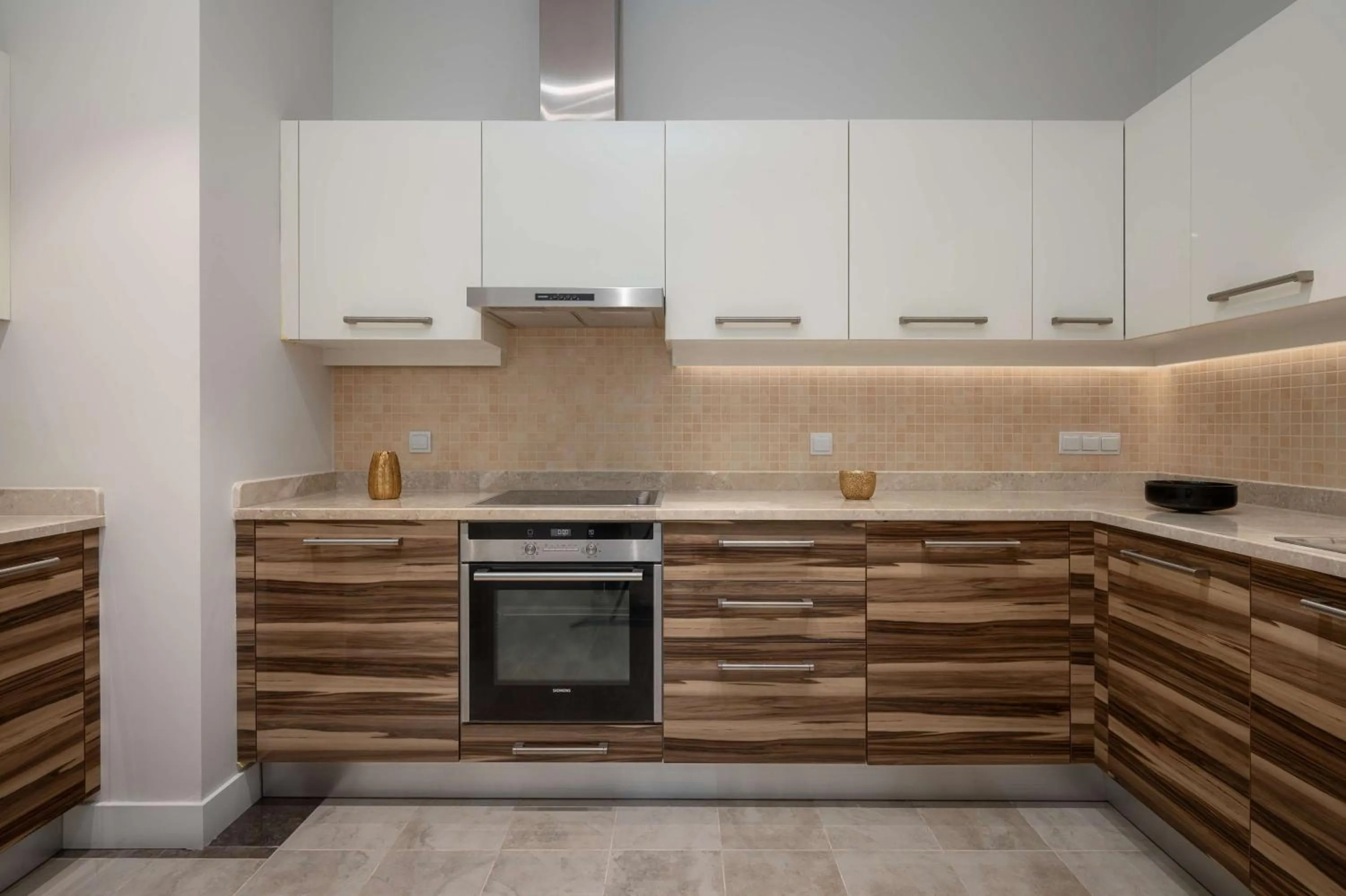 Kitchen or kitchenette in Radisson Hotel & Residences Erbil