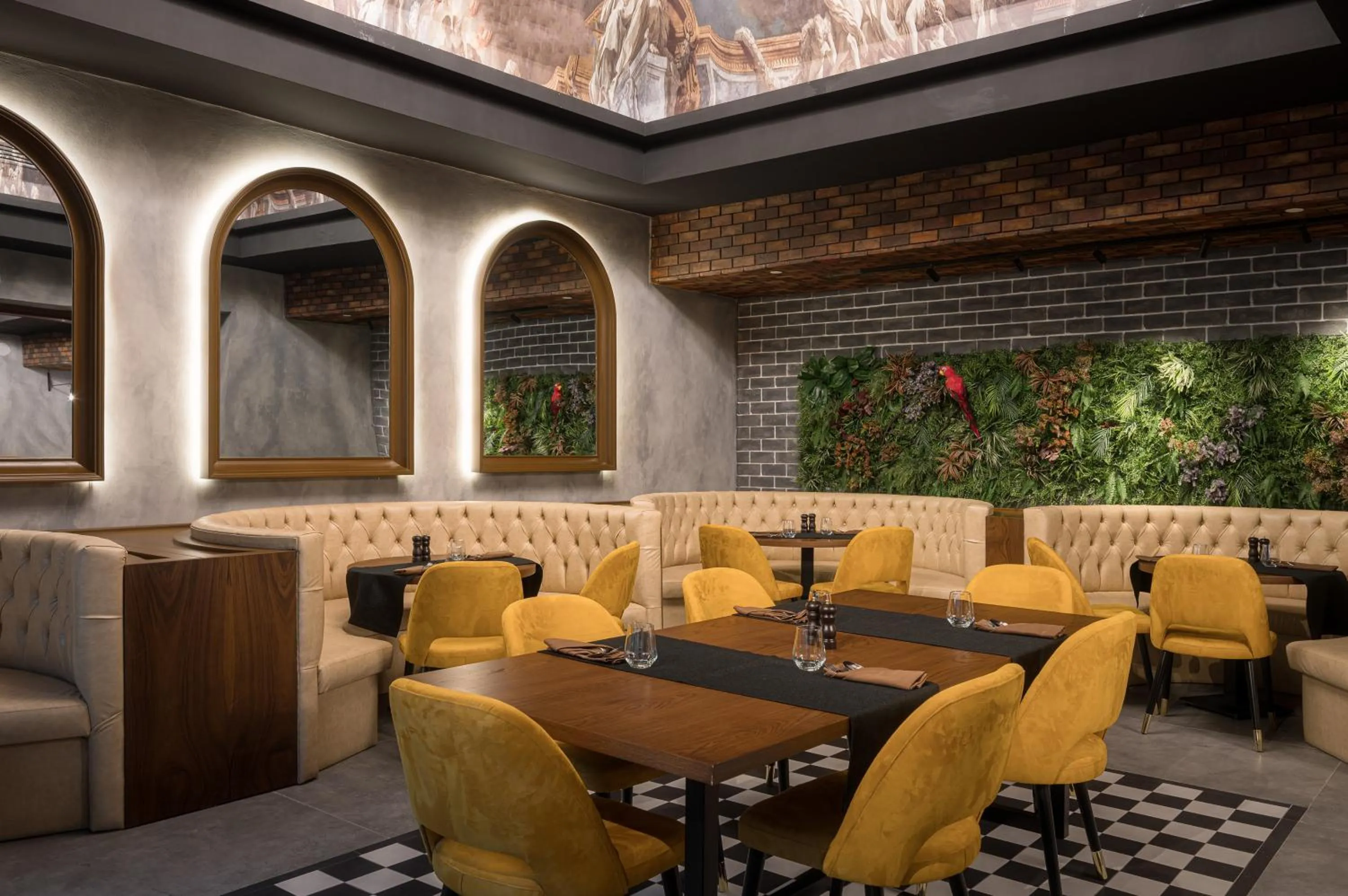 Restaurant/places to eat in Radisson Hotel & Residences Erbil