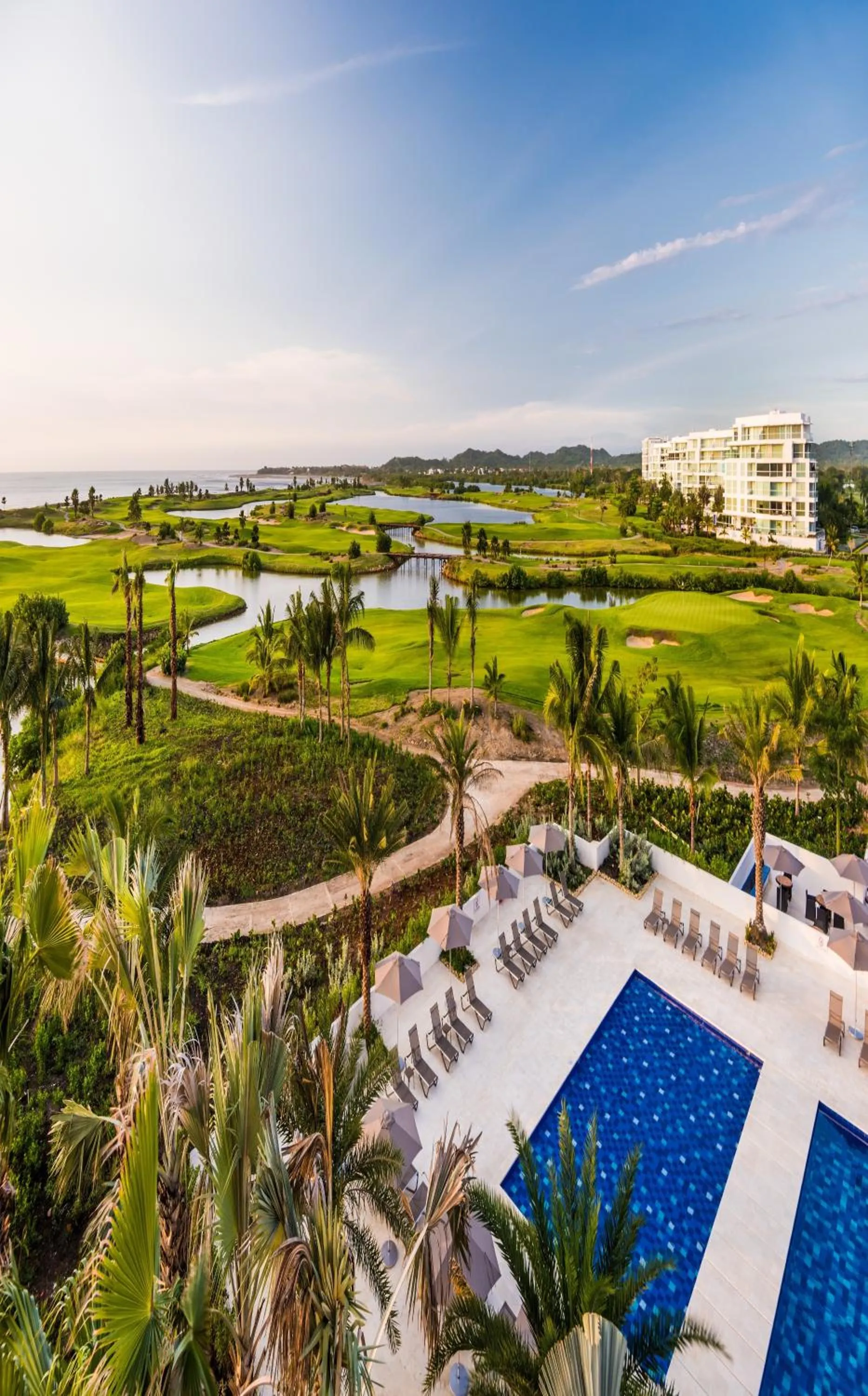 Golfcourse in Dreams Karibana Cartagena Golf & Spa Resort