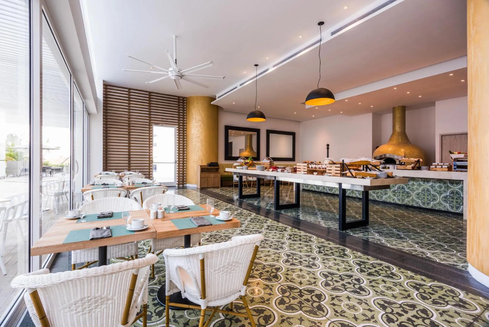 Restaurant/places to eat in Dreams Karibana Cartagena Golf & Spa Resort