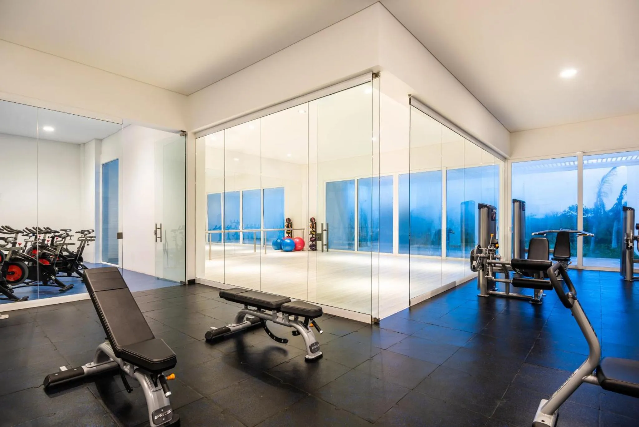 Fitness centre/facilities in Dreams Karibana Cartagena Golf & Spa Resort