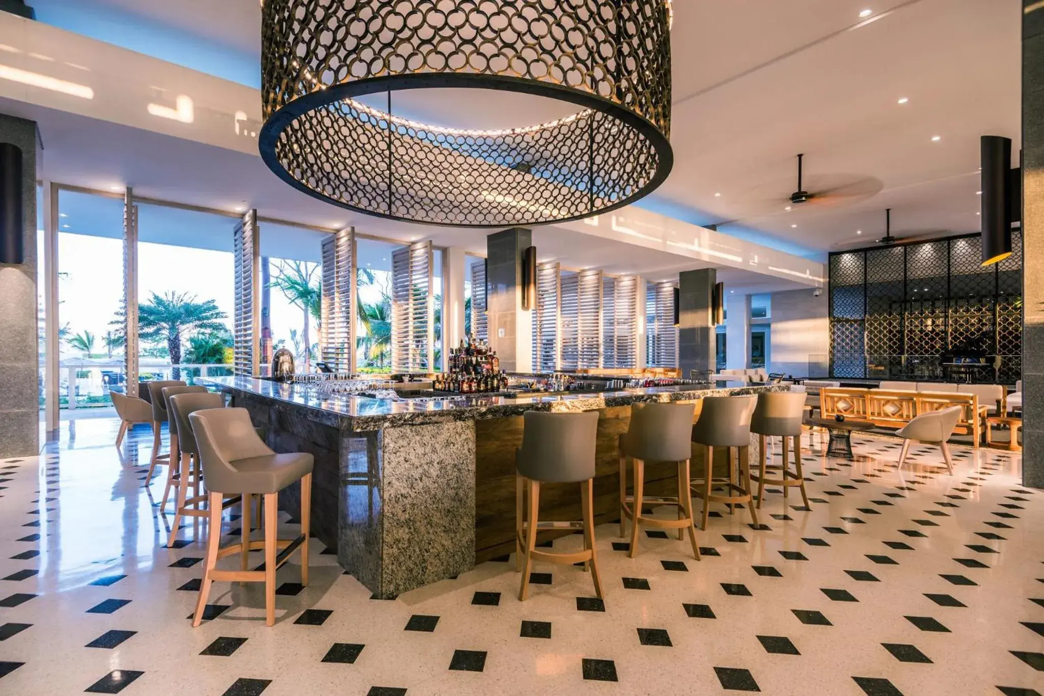 Lounge or bar in Dreams Karibana Cartagena Golf & Spa Resort Lounge or bar in Dreams Karibana Cartagena Golf & Spa Resort