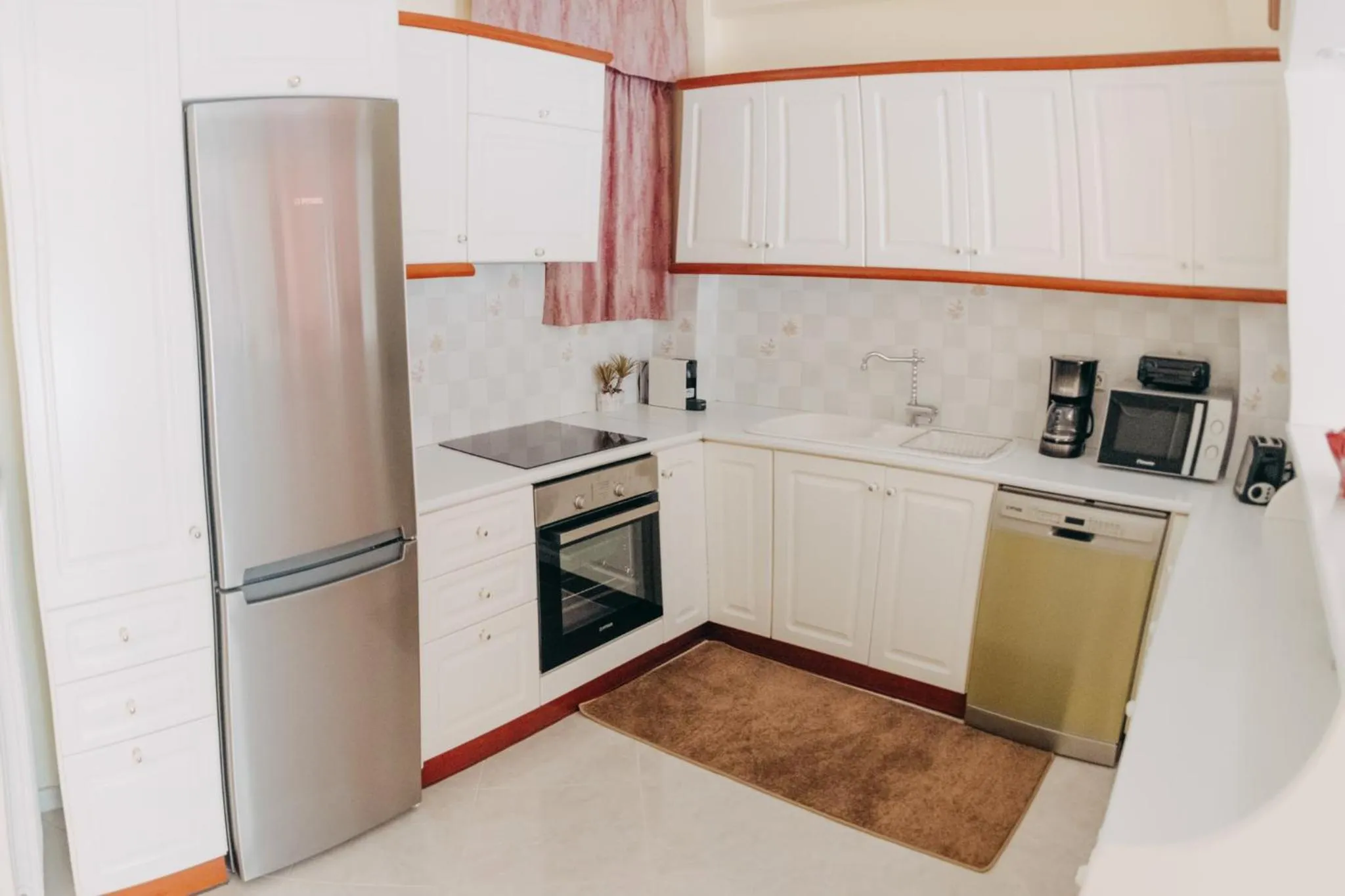 Kitchen or kitchenette in Best House, Psila Alonia Square Luxury, Patra