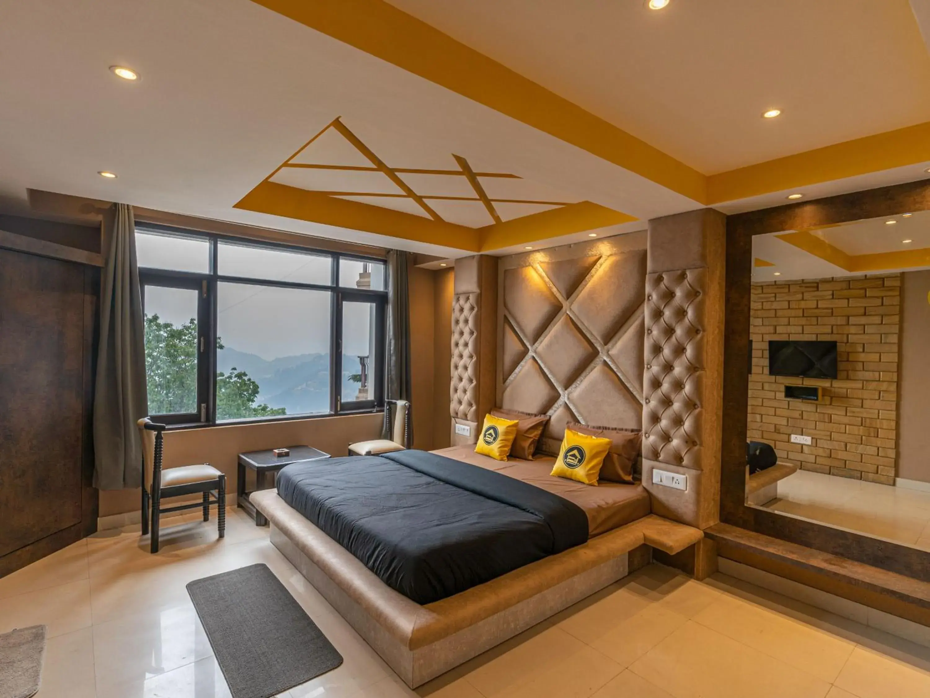 Bed in The Hosteller Shimla Bed in The Hosteller Shimla
