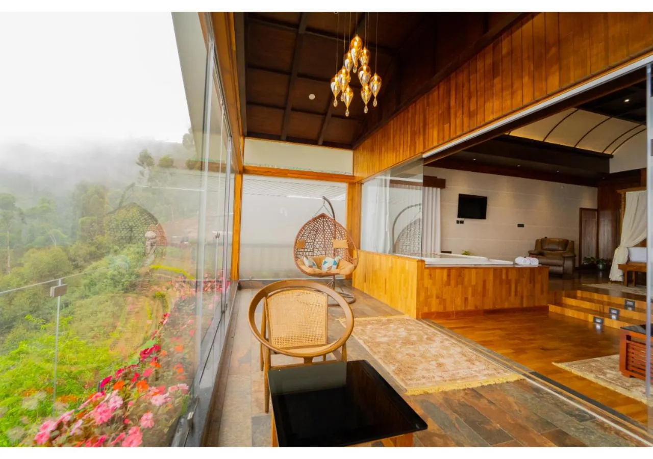 Bed in Chandys Drizzle Drops - Munnar Top Station