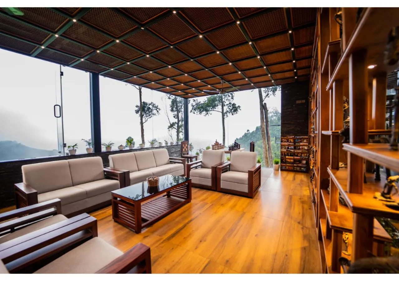 Lobby or reception in Chandys Drizzle Drops - Munnar Top Station