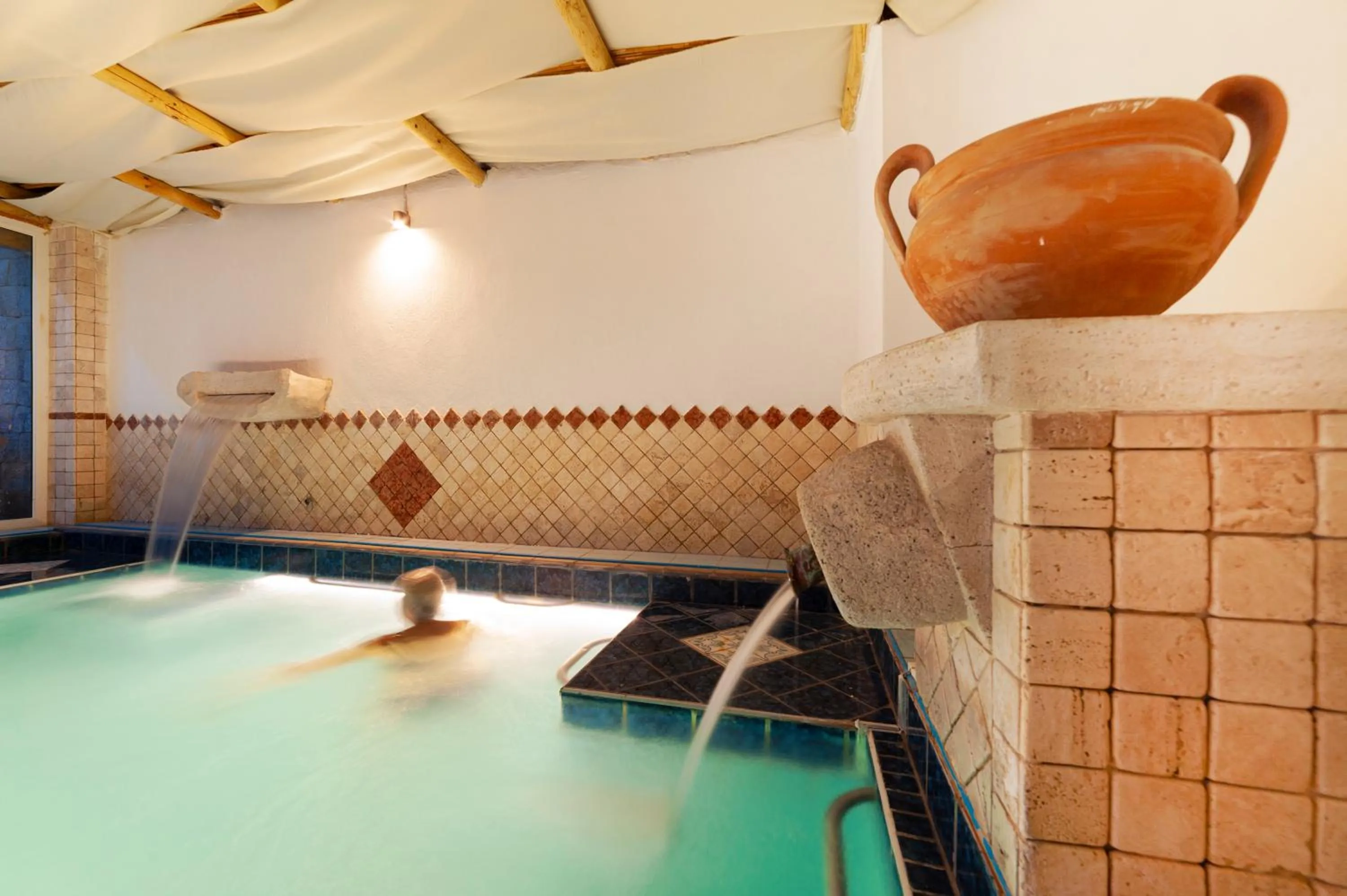 Swimming pool in Hotel Terme Don Pepe