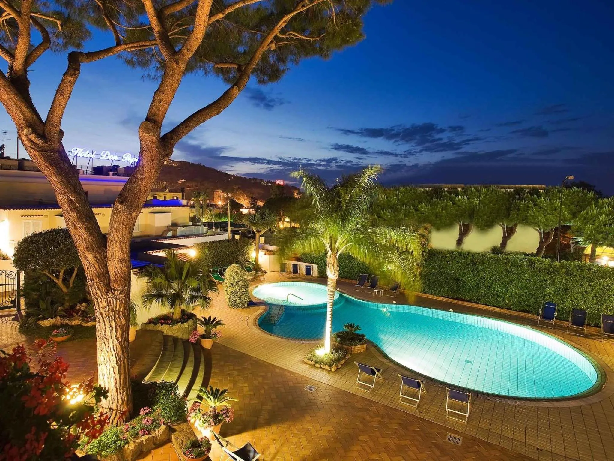Swimming pool in Hotel Terme Don Pepe