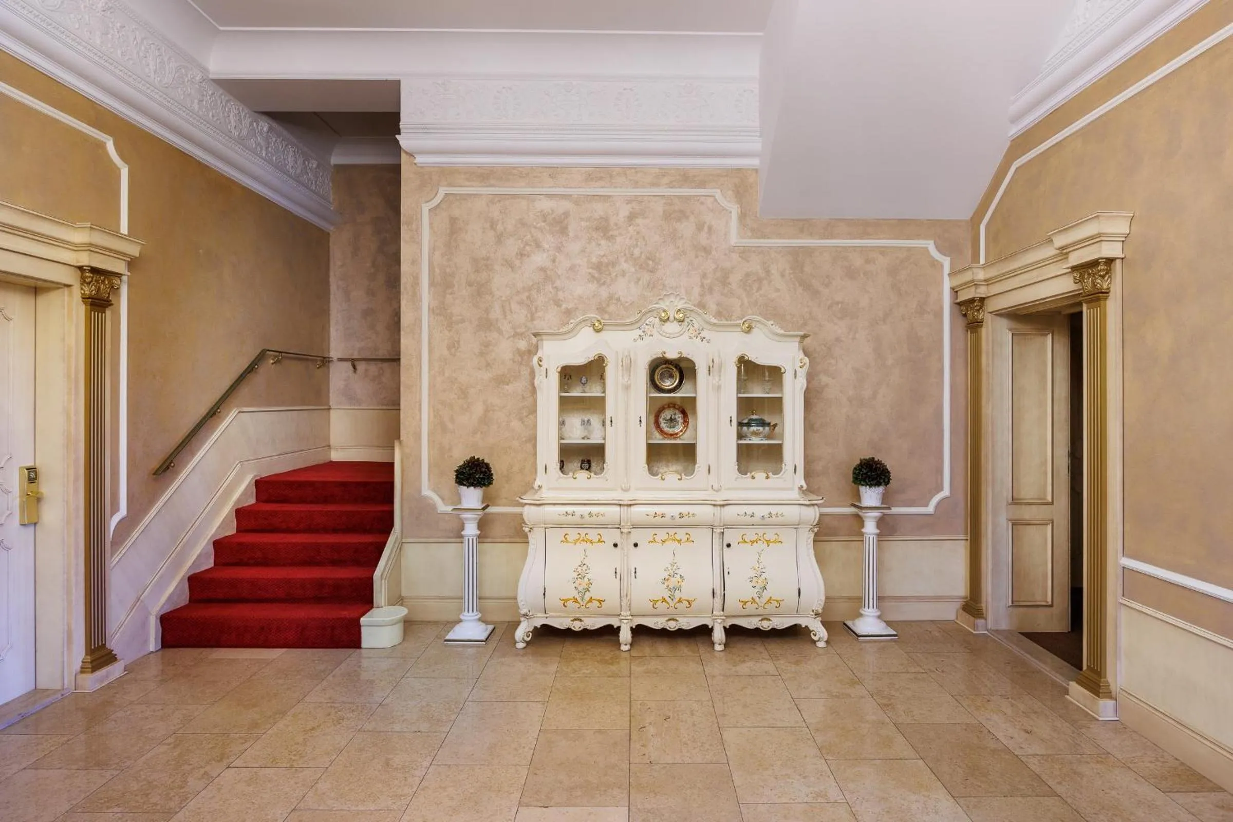 Property building in Hotel Château Cihelny