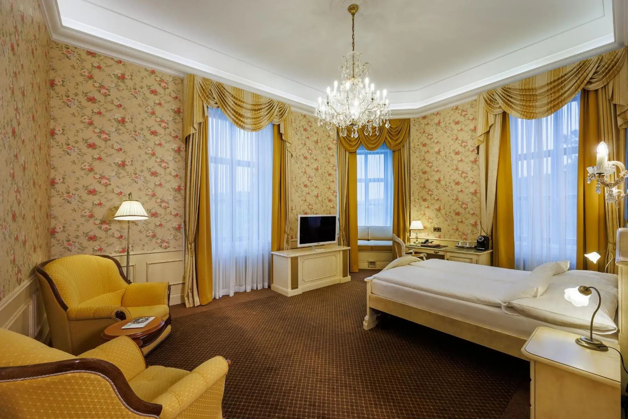 Deluxe Double Room in Hotel Château Cihelny Deluxe Double Room in Hotel Château Cihelny