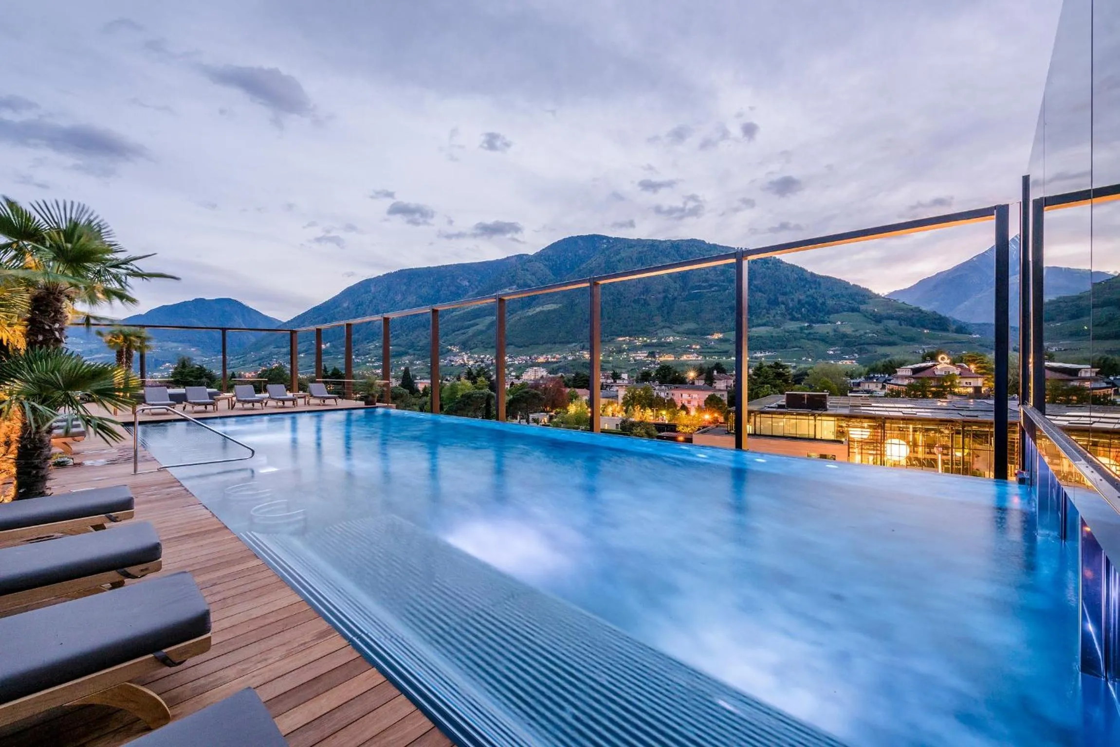 Hot Tub in Hotel Therme Meran - Terme Merano