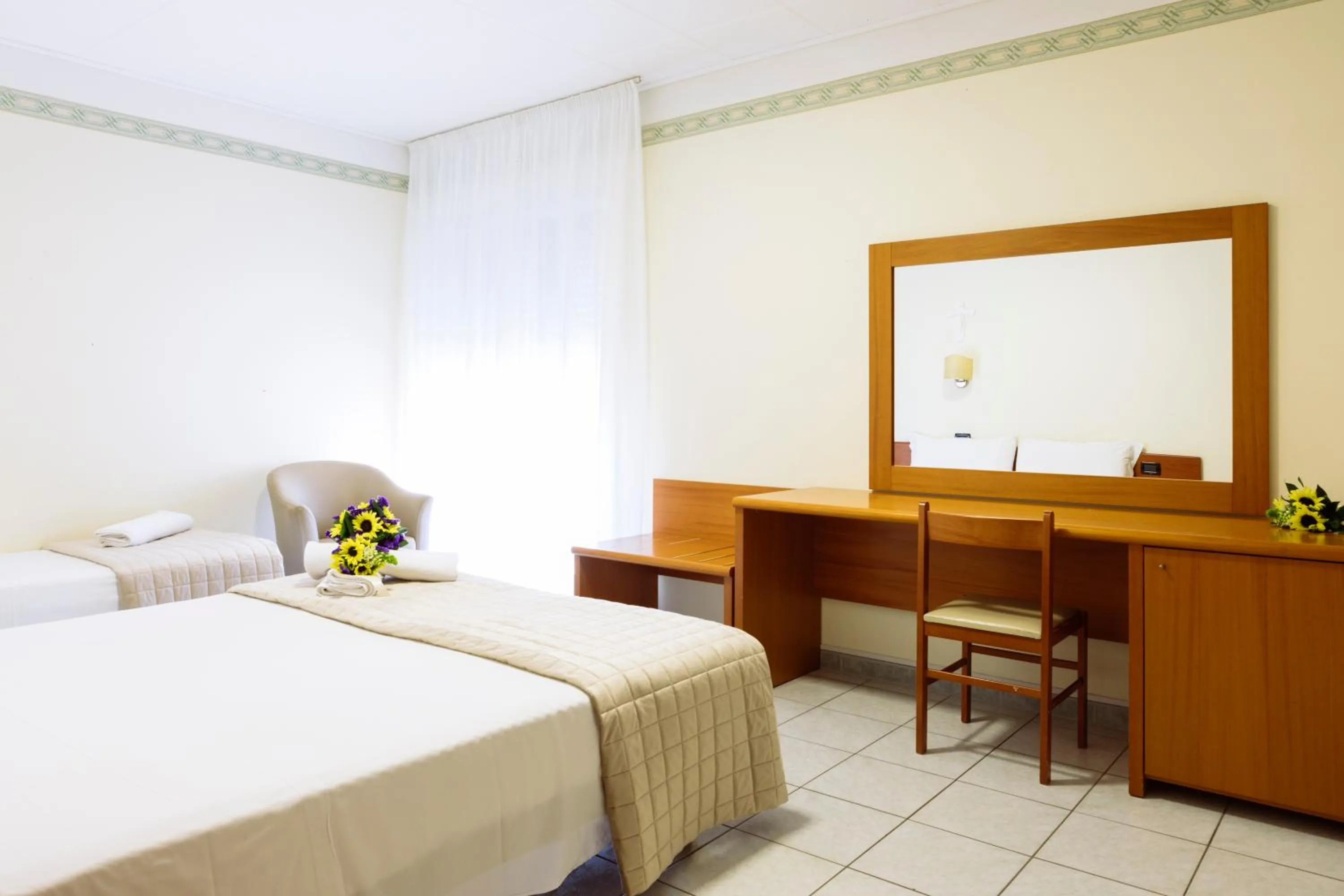 Bed in Hotel Leon - Ristorante Al Cavallino Rosso