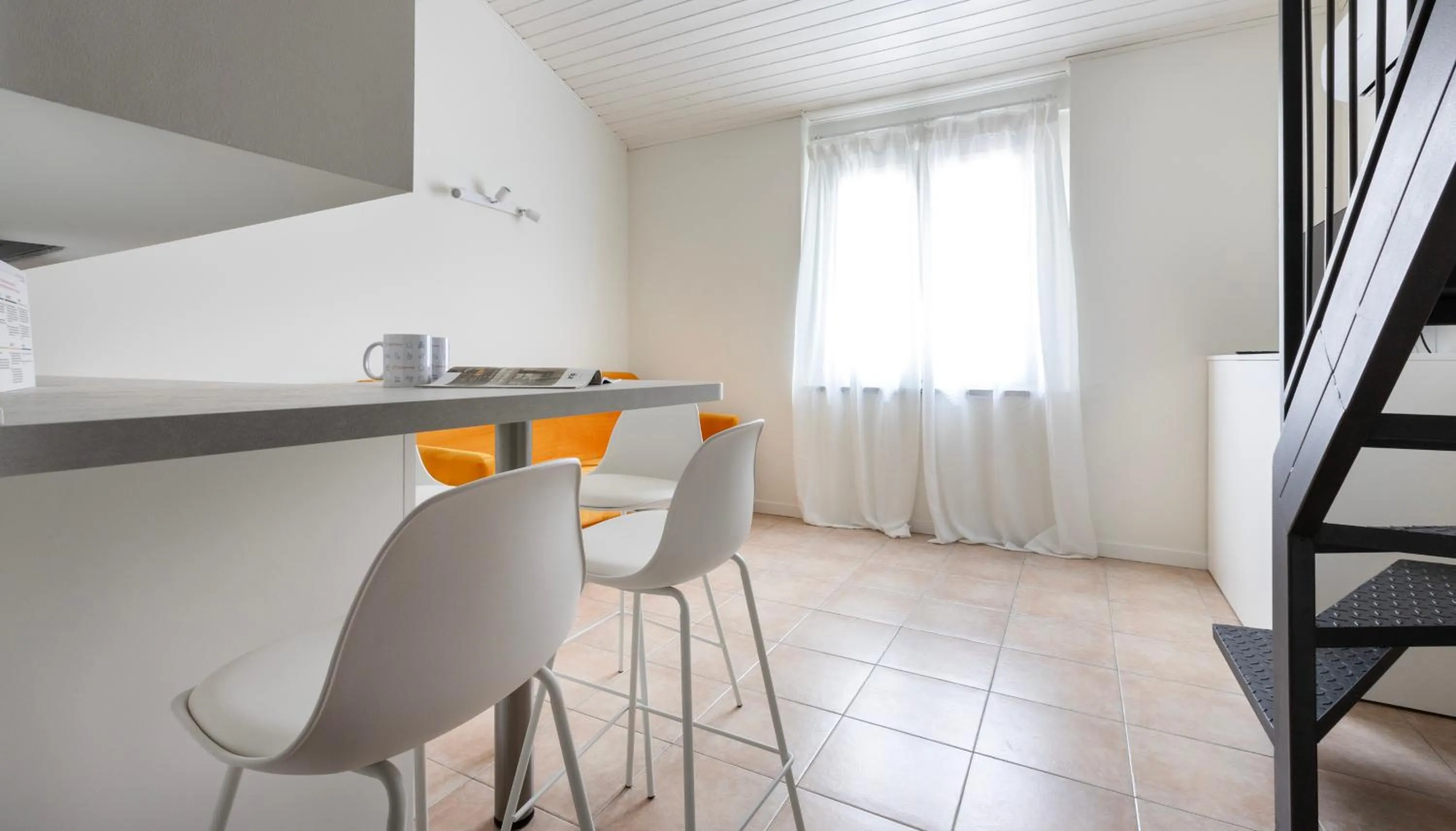 Studio in Italianway - The B Village Superior