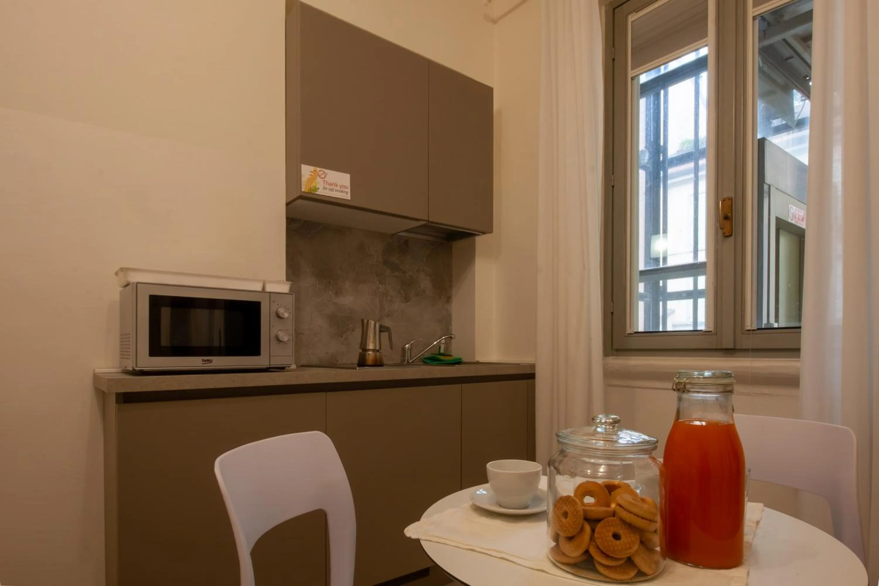 Italianway - The B Village Business