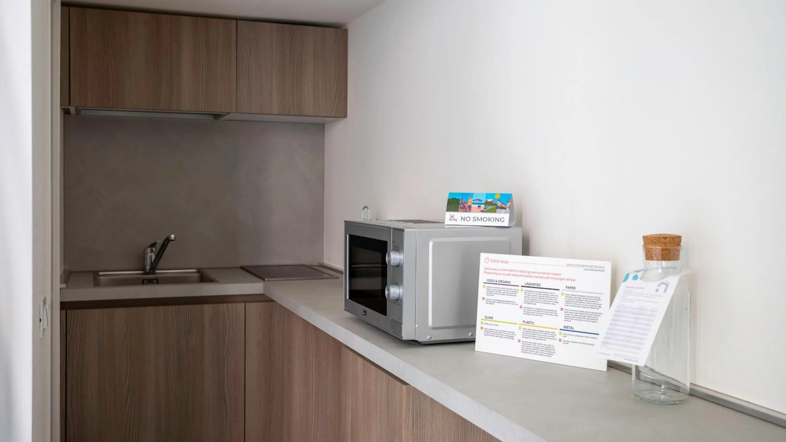 Italianway - The B Village Business