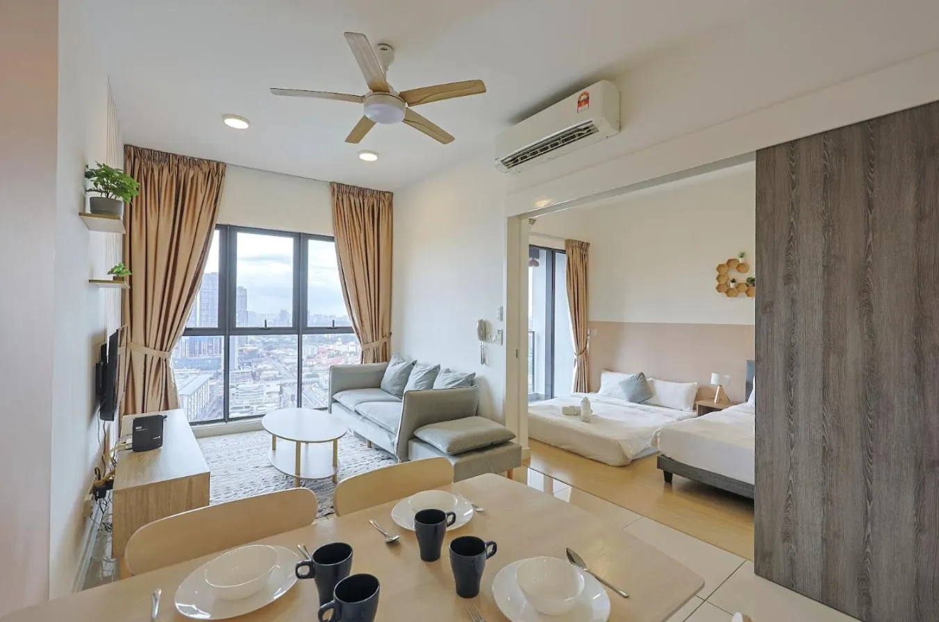 Greystone Continew Residensi