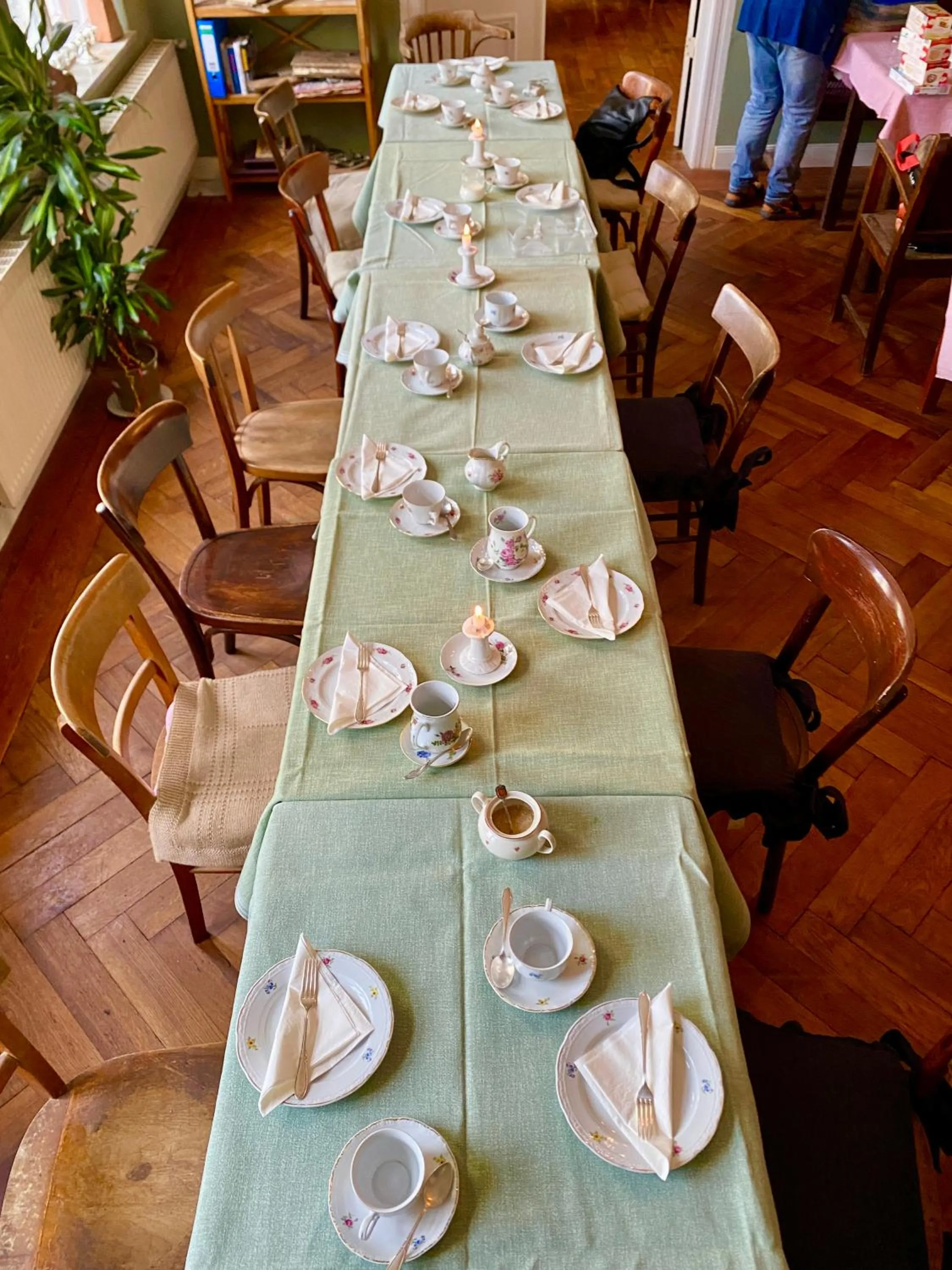 Communal lounge/ TV room in norddeutscher Hof - Kutscherstation