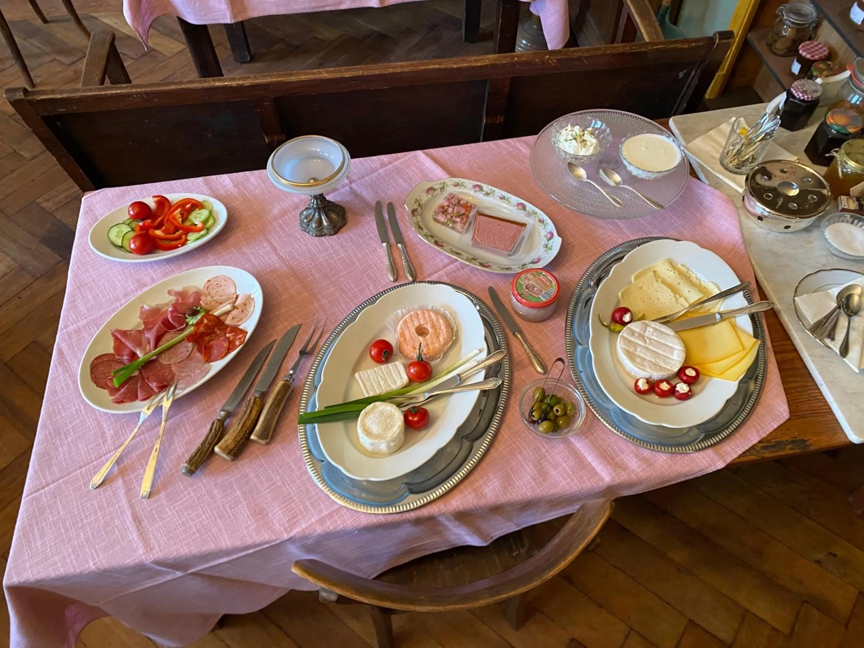 Restaurant/places to eat in norddeutscher Hof - Kutscherstation