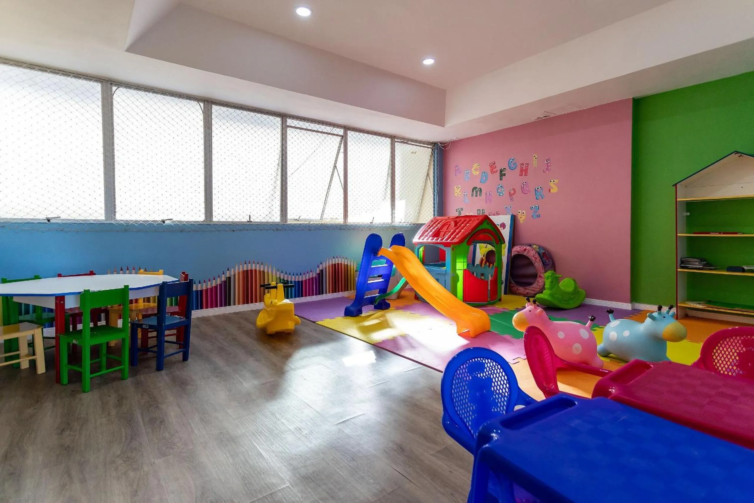 Children play ground in Rental Home Barra Palace Vista para o mar