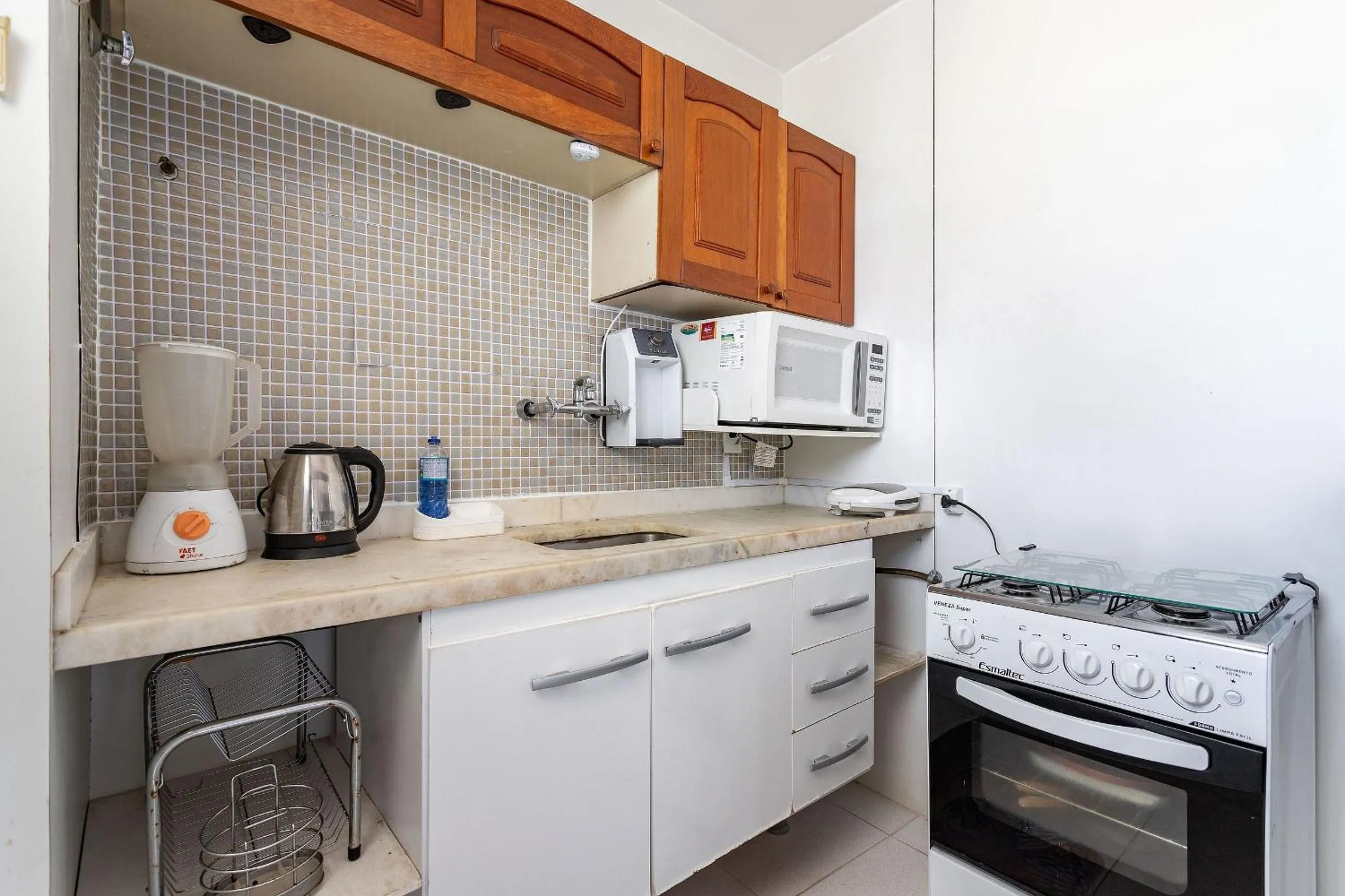 Kitchen or kitchenette in Rental Home Barra Palace Vista para o mar