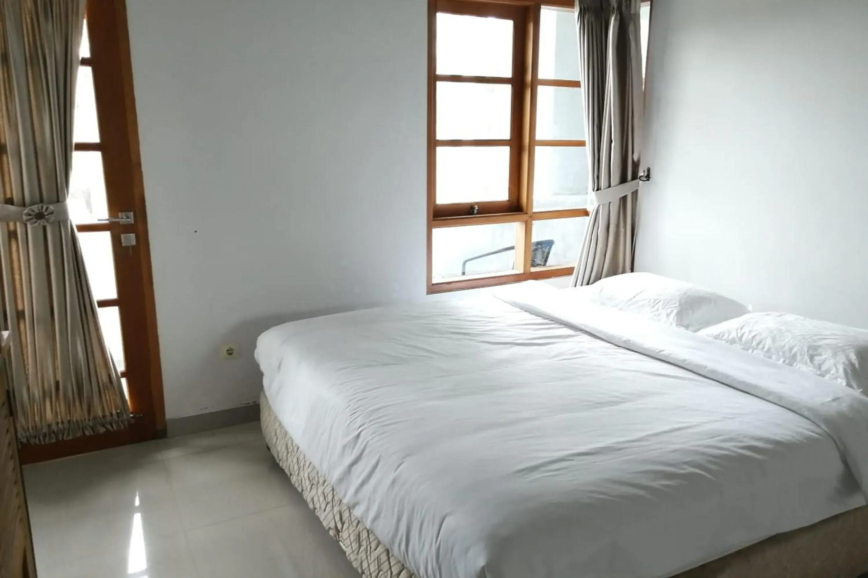 Bedroom, Bed in Tiray Homestay Syariah Yogyakarta Mitra RedDoorz Bedroom, Bed in Tiray Homestay Syariah Yogyakarta Mitra RedDoorz