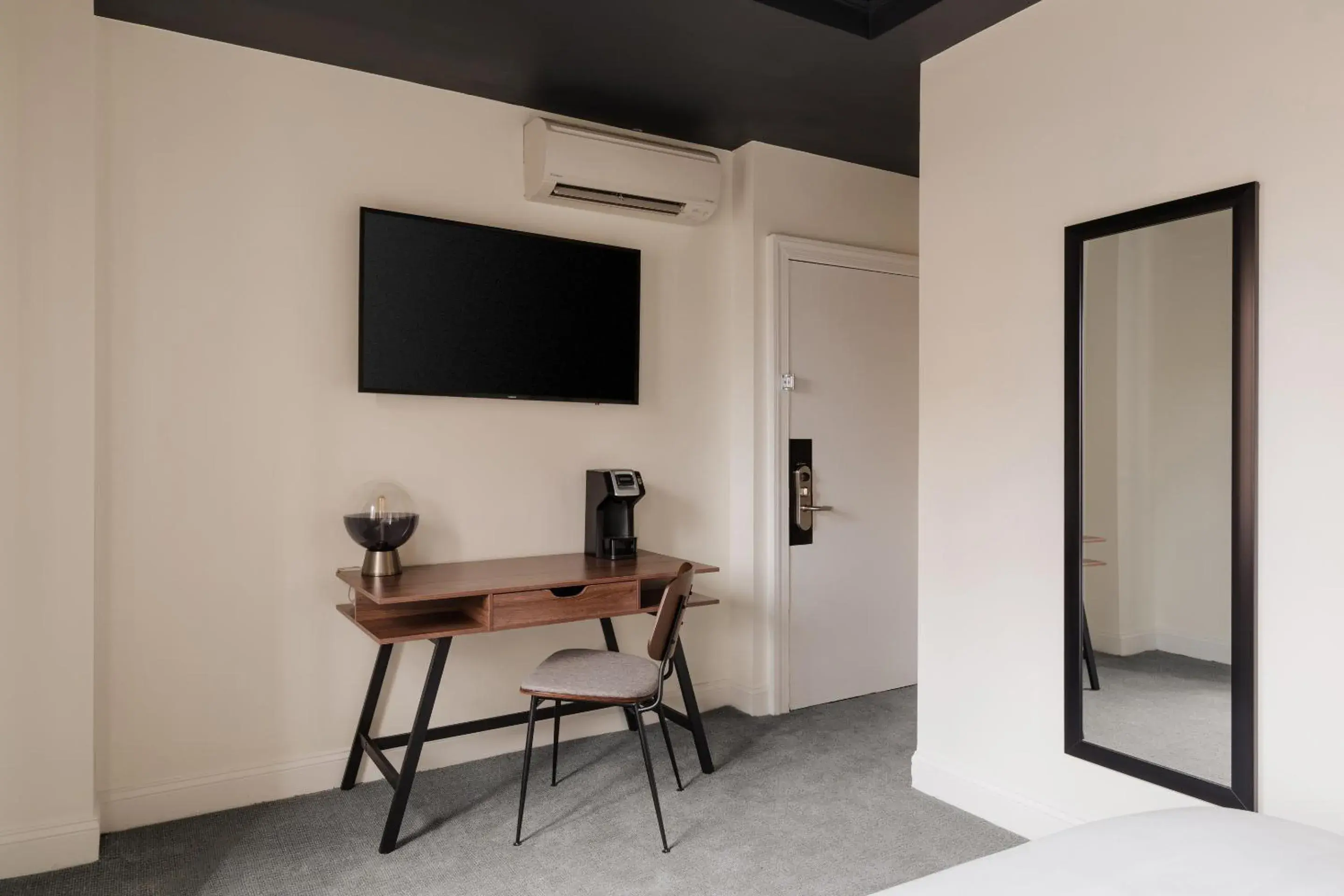 Bedroom in Found Dupont Circle powered by Sonder Bedroom in Found Dupont Circle powered by Sonder