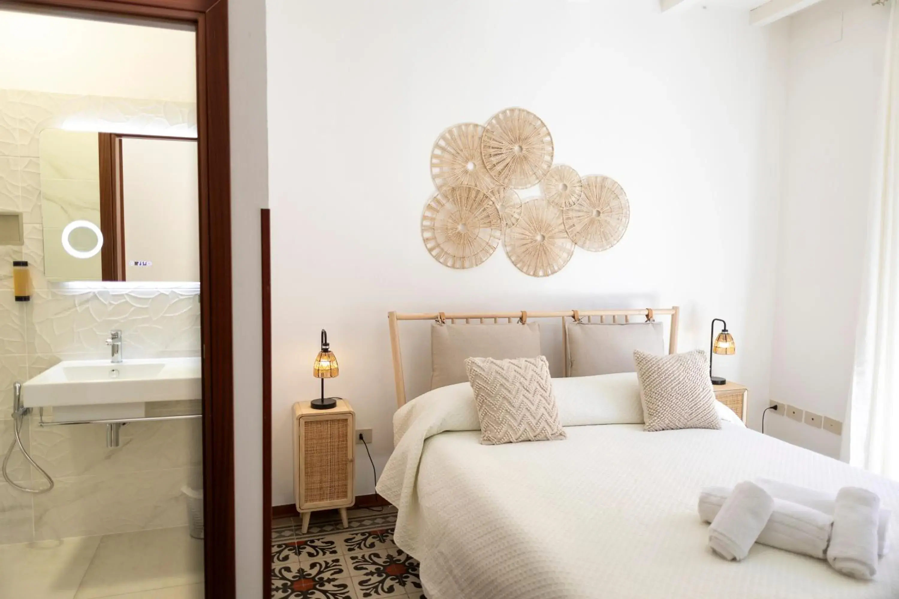 Triple Room with City View in Dolce Vita Rooms and Apartments Triple Room with City View in Dolce Vita Rooms and Apartments