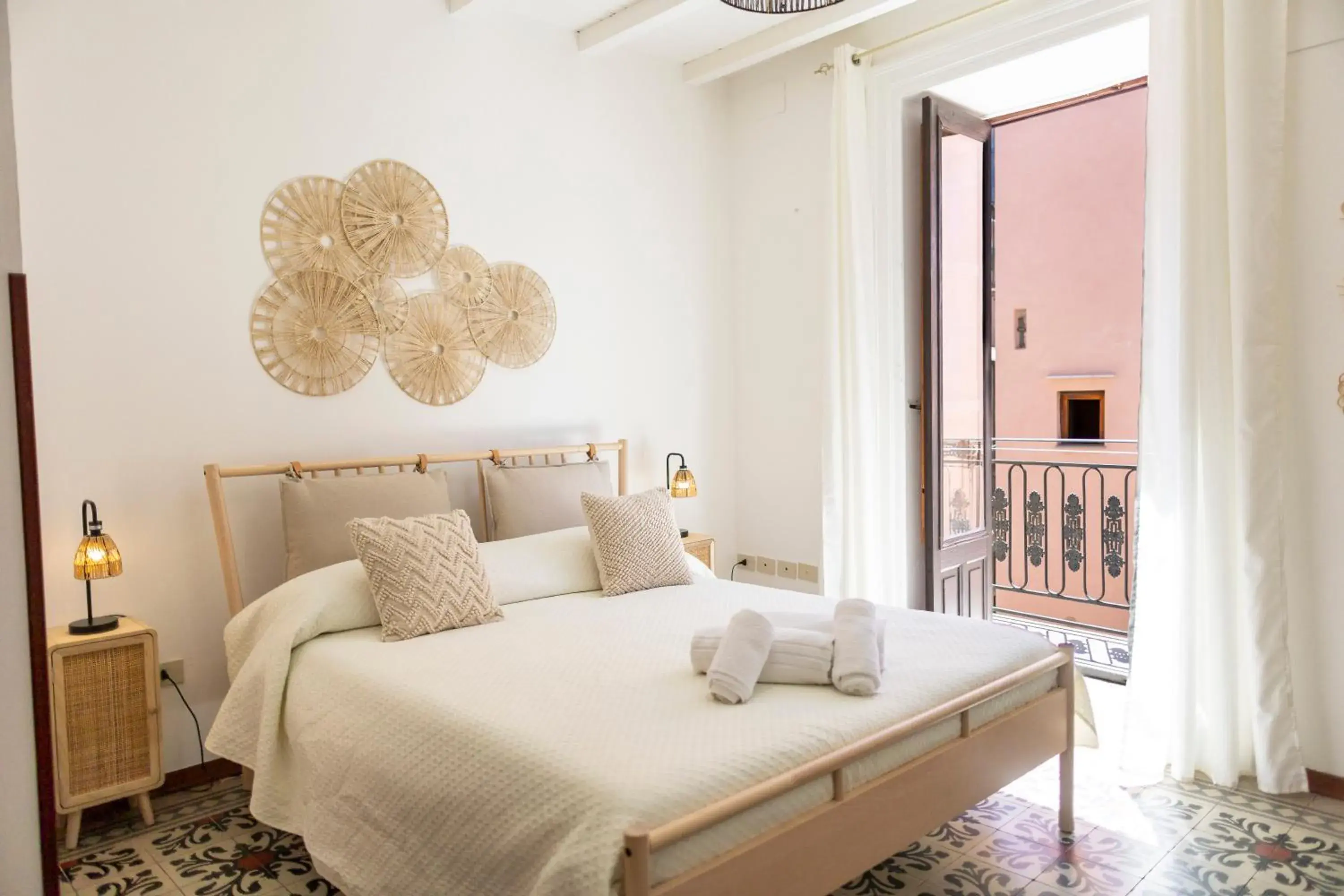 Triple Room with City View in Dolce Vita Rooms and Apartments Triple Room with City View in Dolce Vita Rooms and Apartments