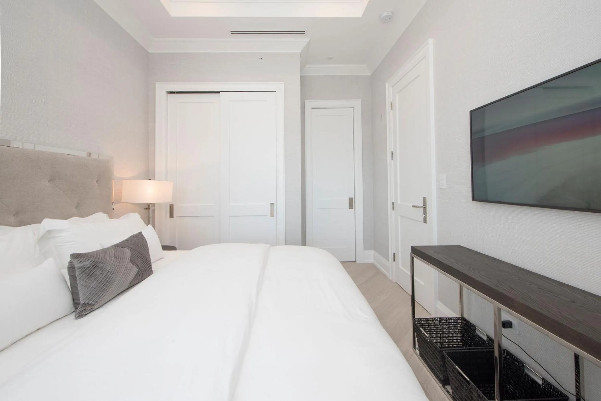 Club Se7en at Beachcomber