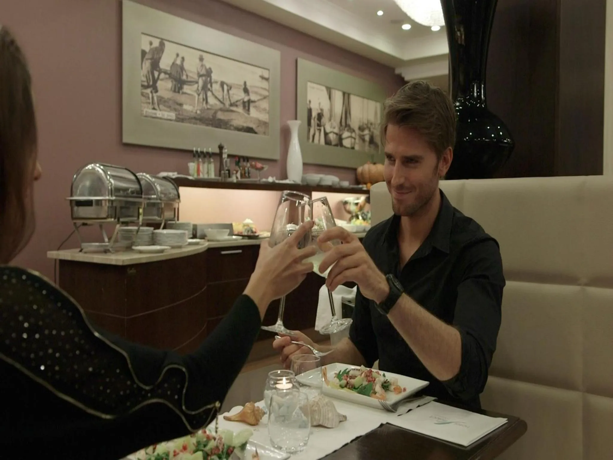 Restaurant/places to eat in Hotel Select Suites & Spa - Apartments