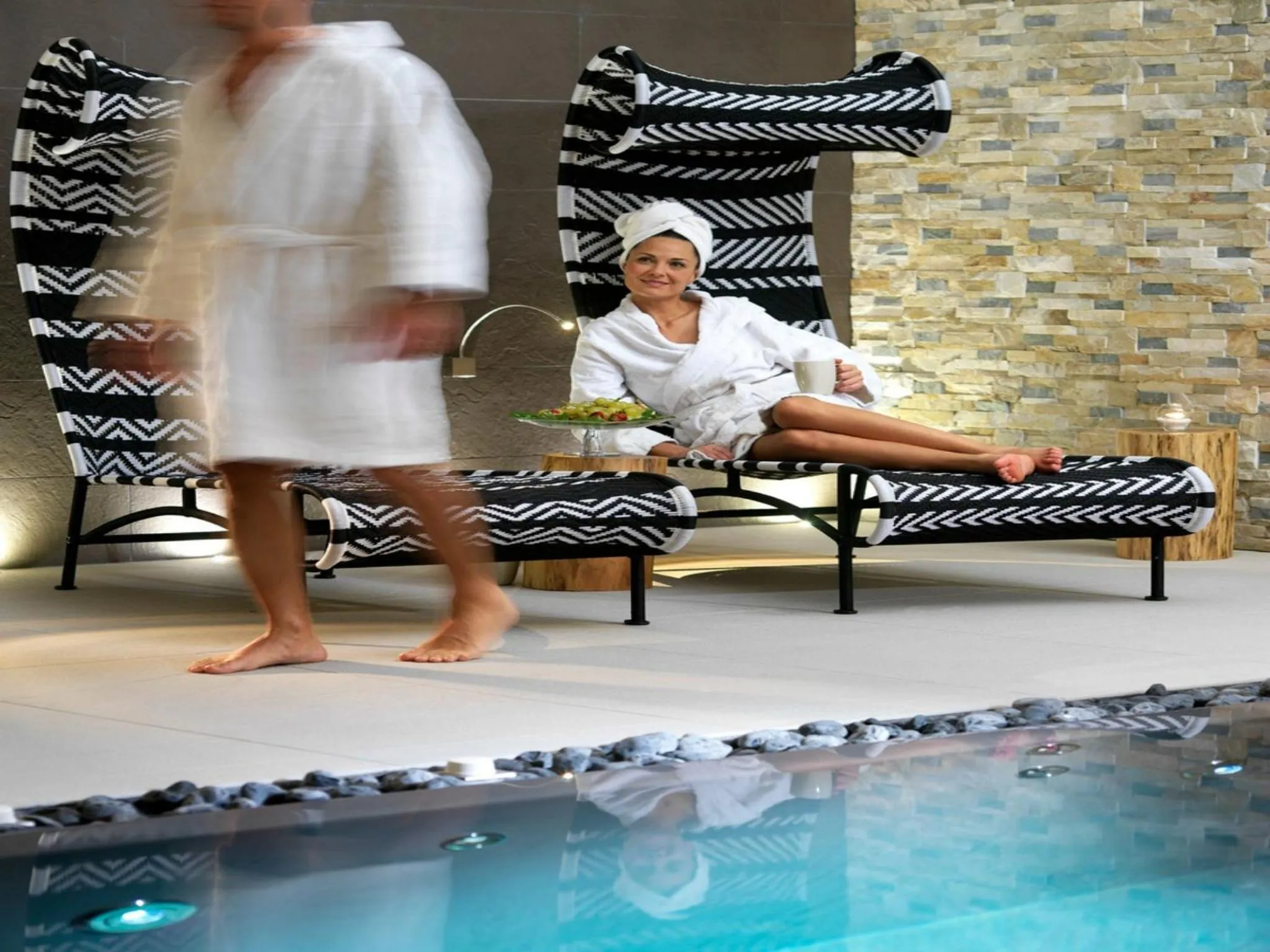 Massage in Hotel Select Suites & Spa - Apartments