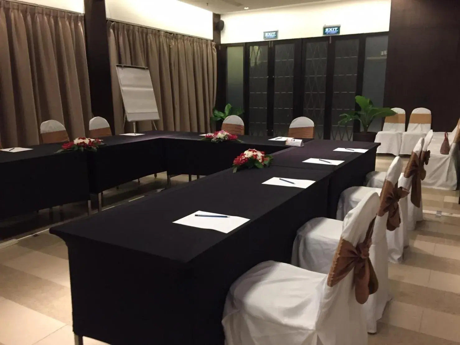 Restaurant/places to eat in Signature Pattaya Restaurant/places to eat in Signature Pattaya