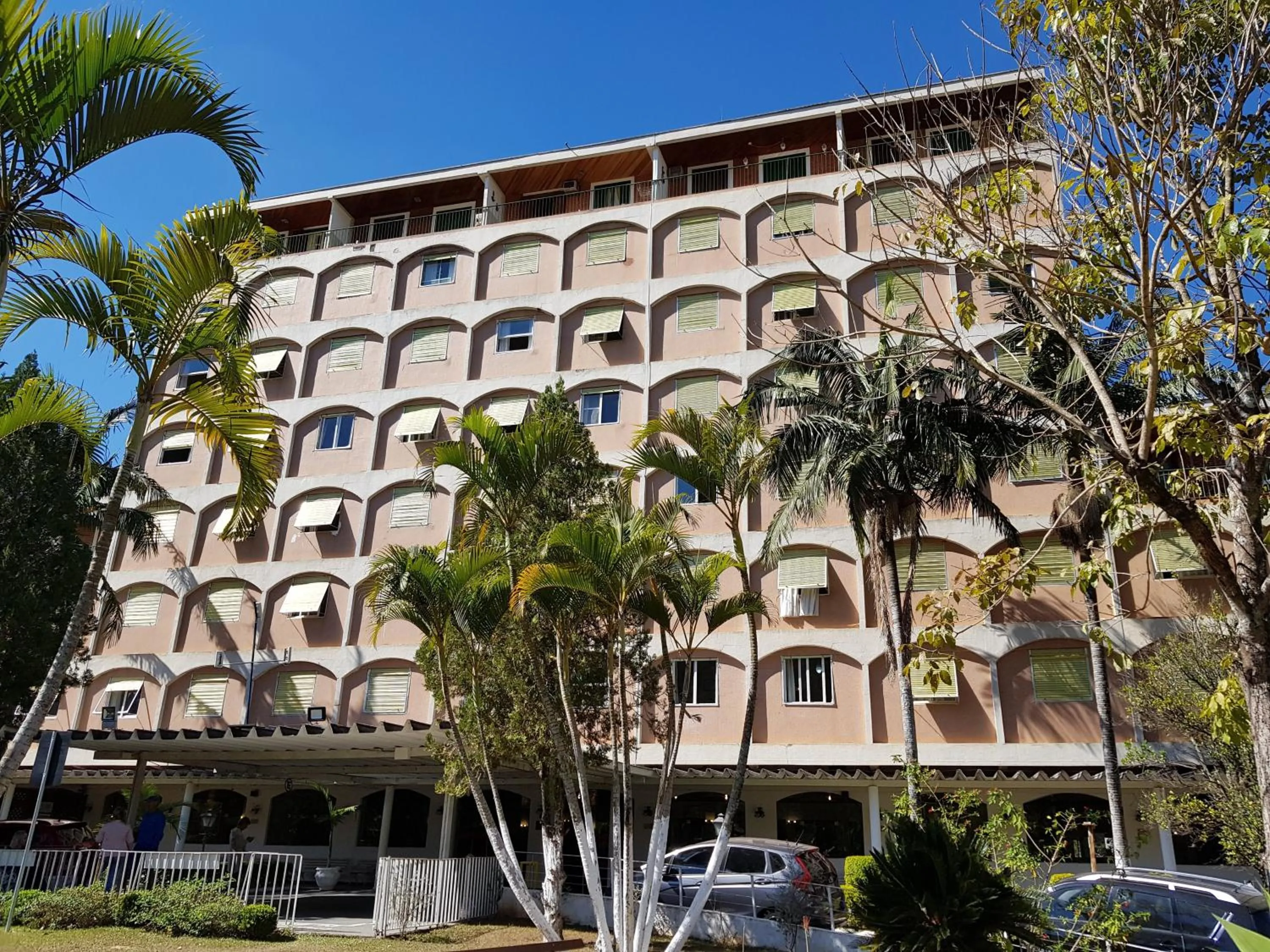 Property building in Cavalinho Branco
