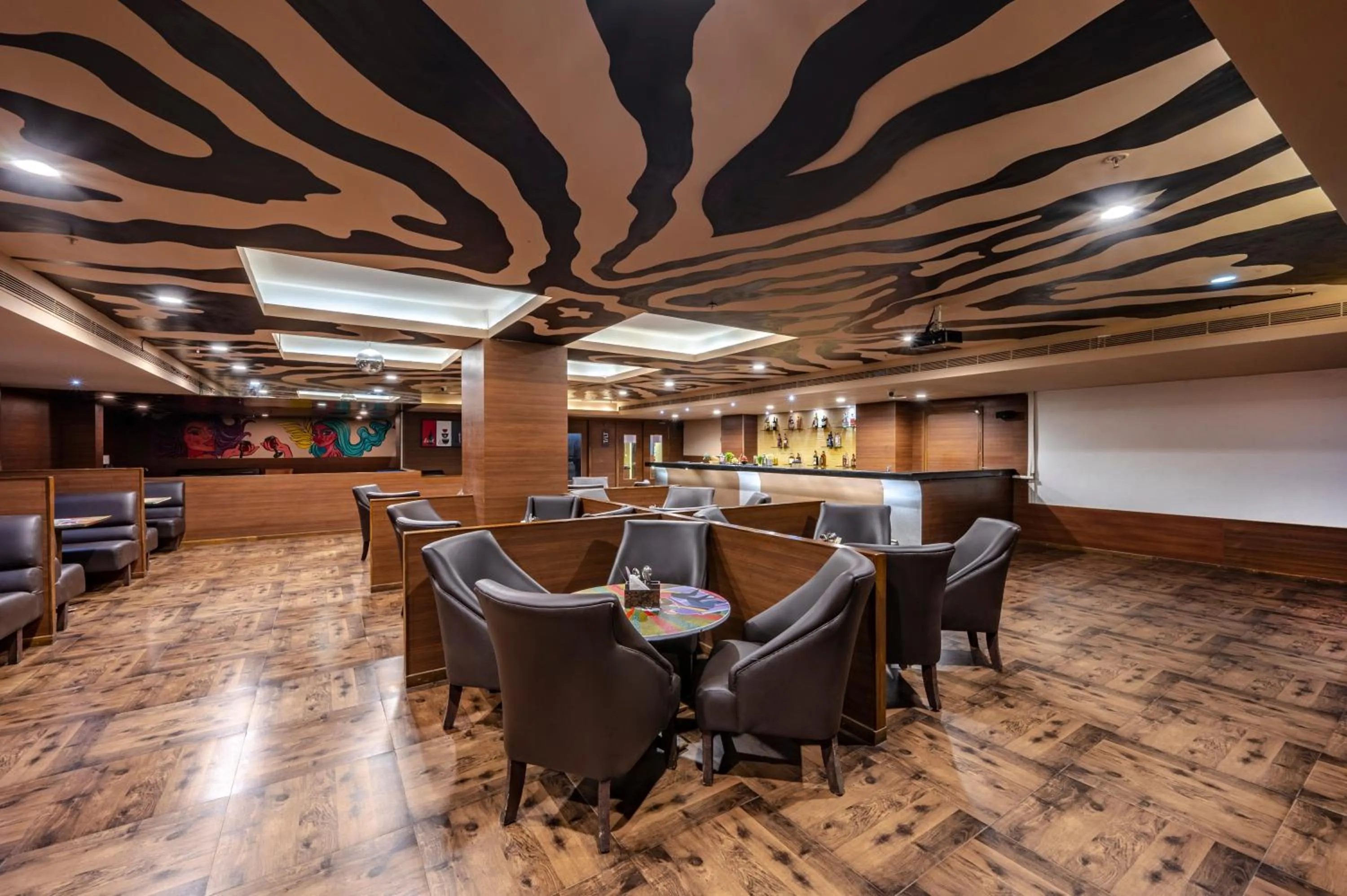Lounge or bar in Sterling V Grand Madurai