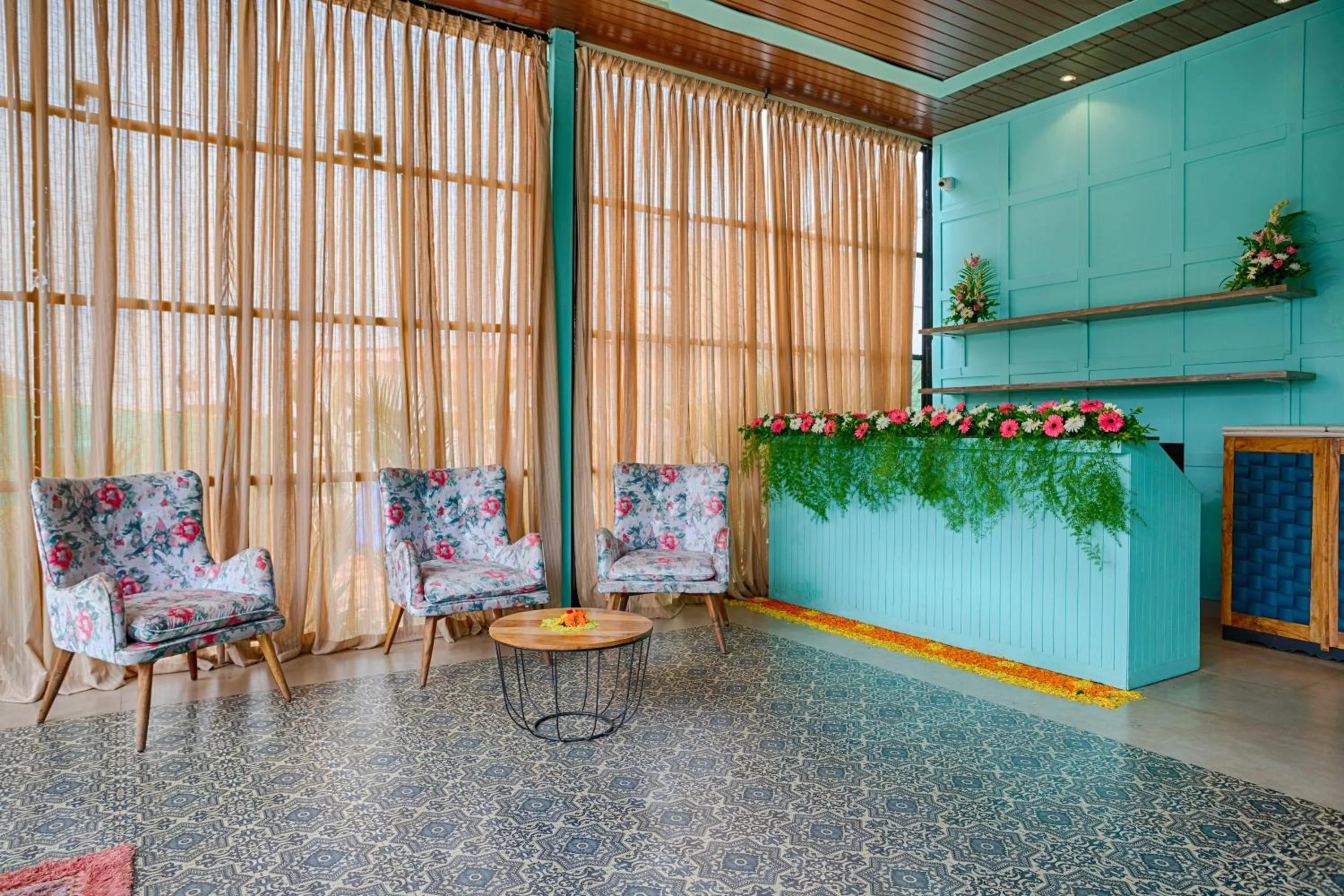 Lobby or reception in Koko Maya by Stone Wood Comfort