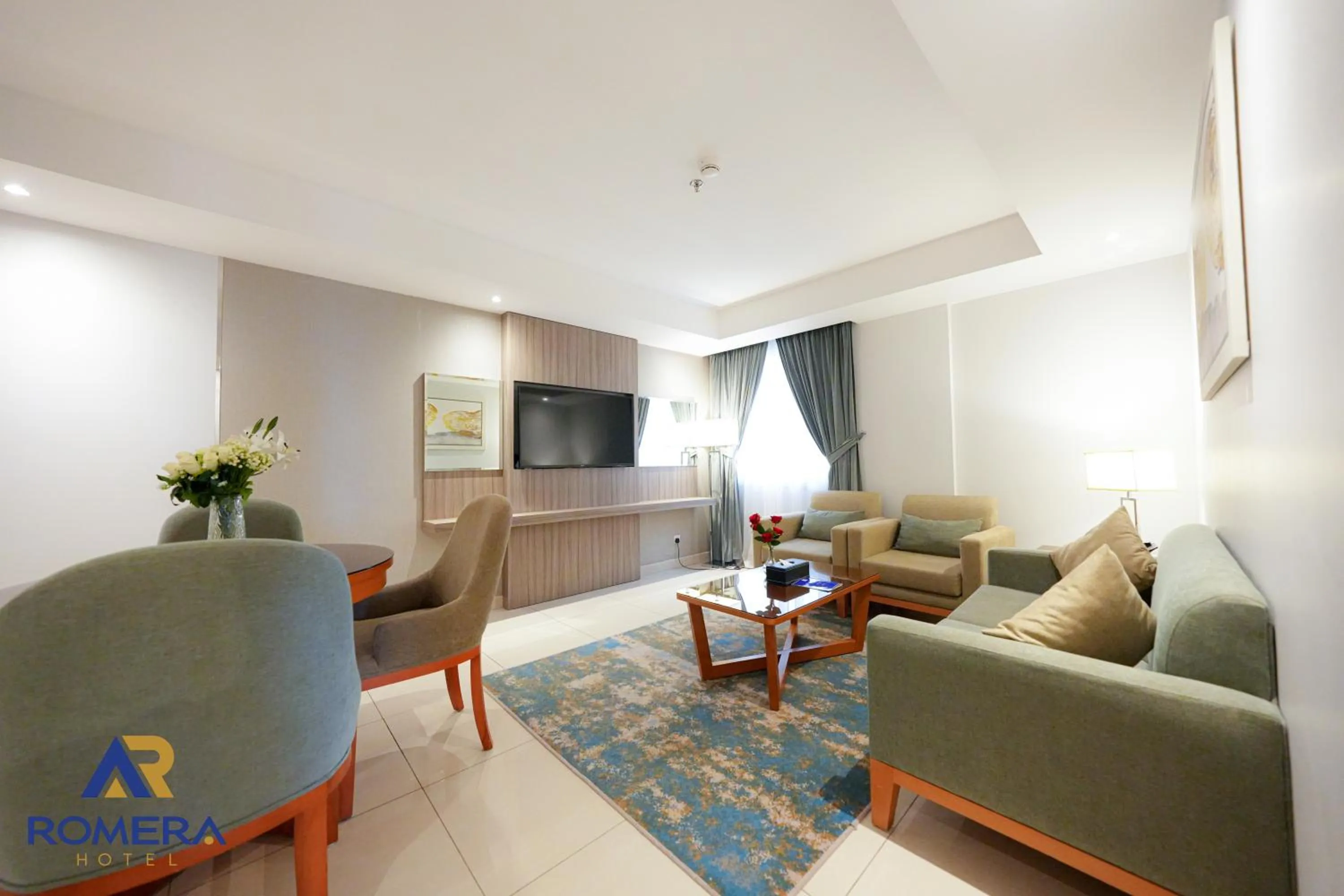 Living room in Romera Hotel